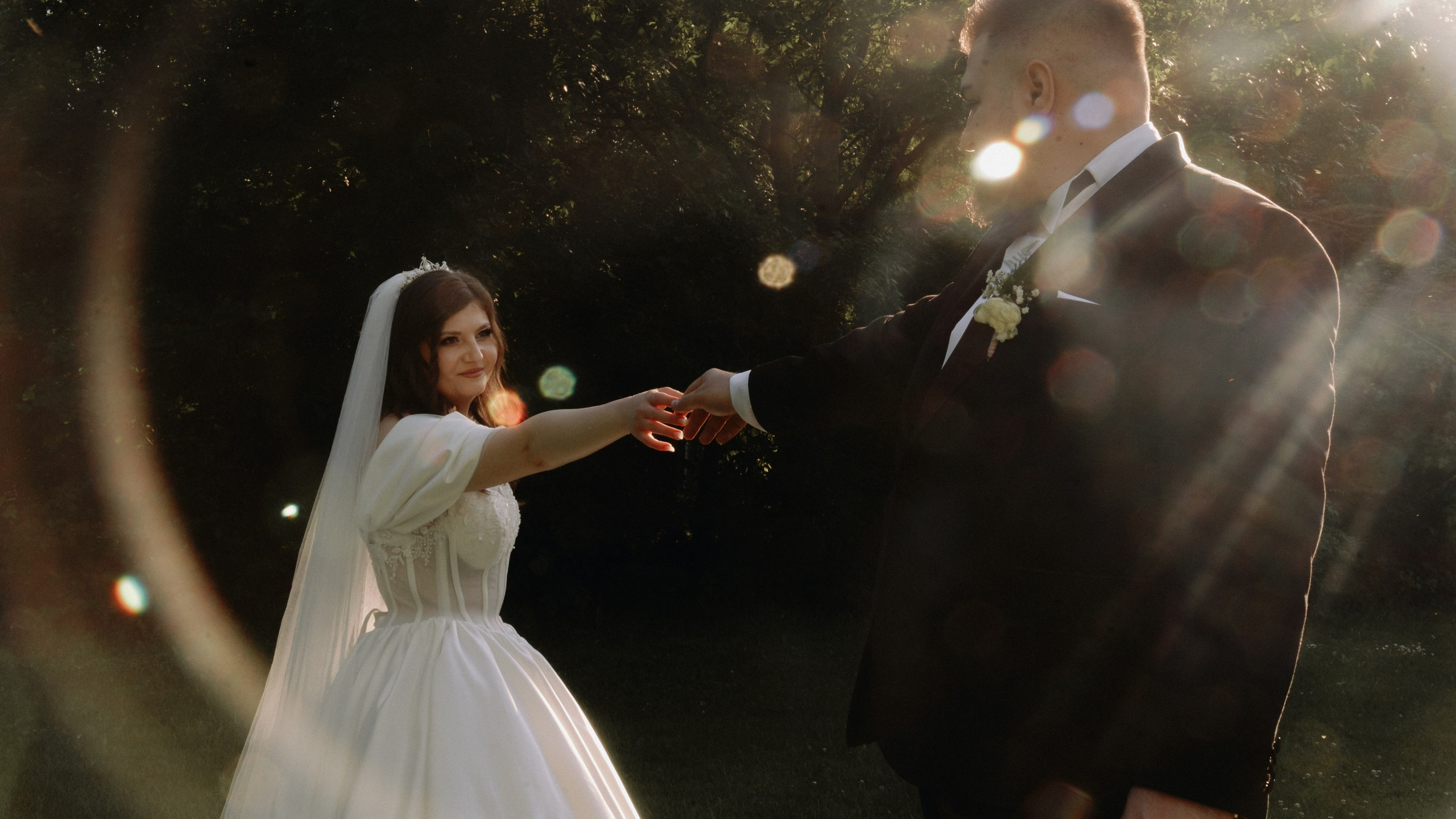 Daniela & Ioan. STORYCATCHERS