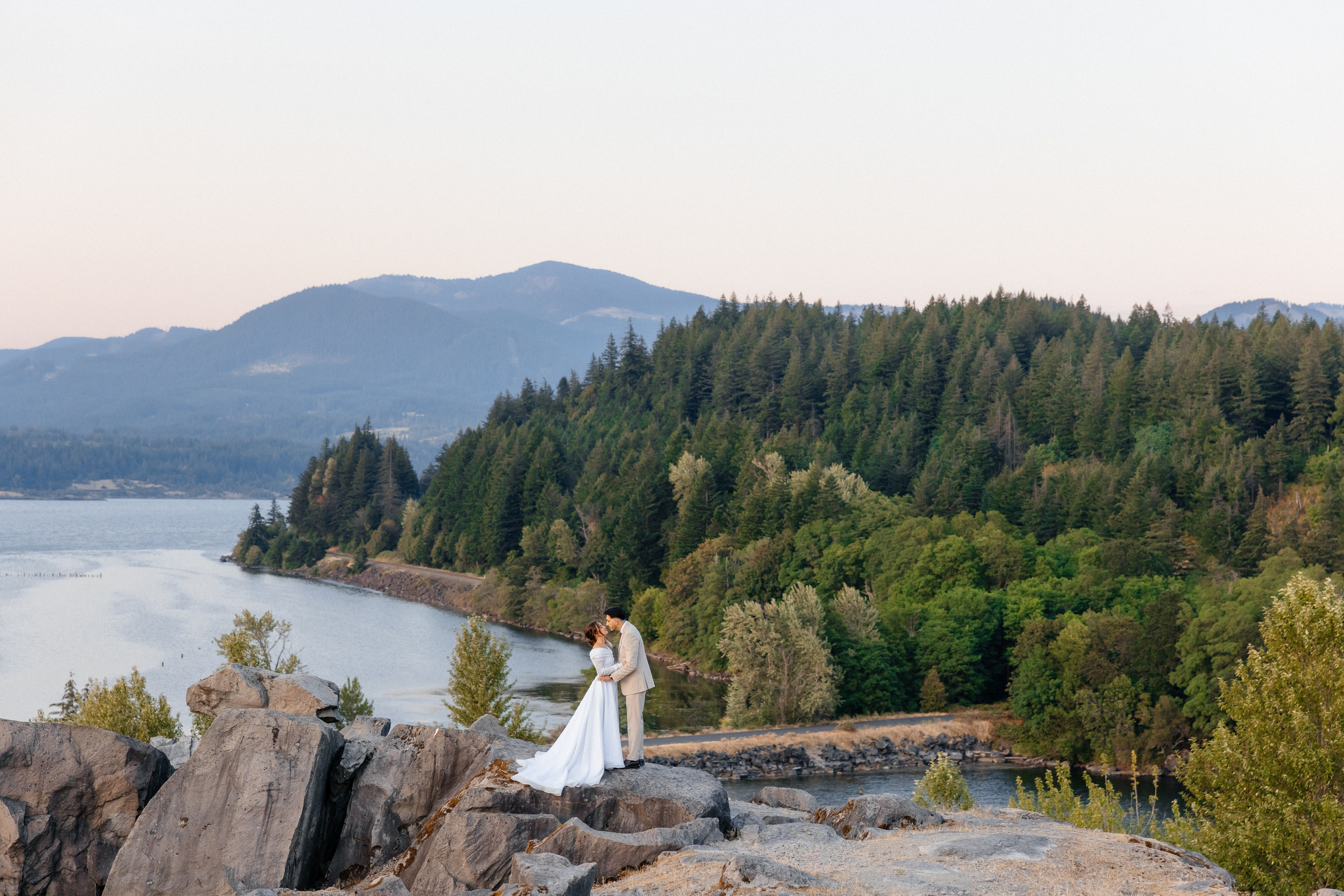 Services. Wedding Photographer Ksenia Kalytych |Vancouver, WA | available for travel |