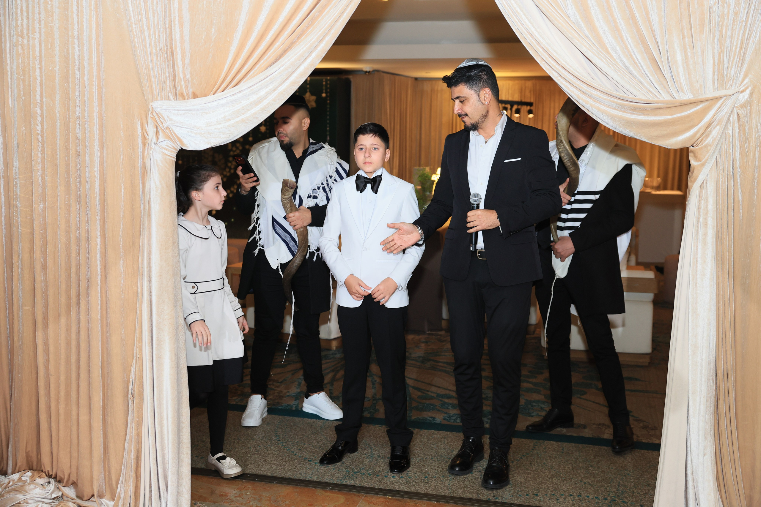 DANIEL. Фотографы на свадьбы и мероприятия Студия «Шалом»