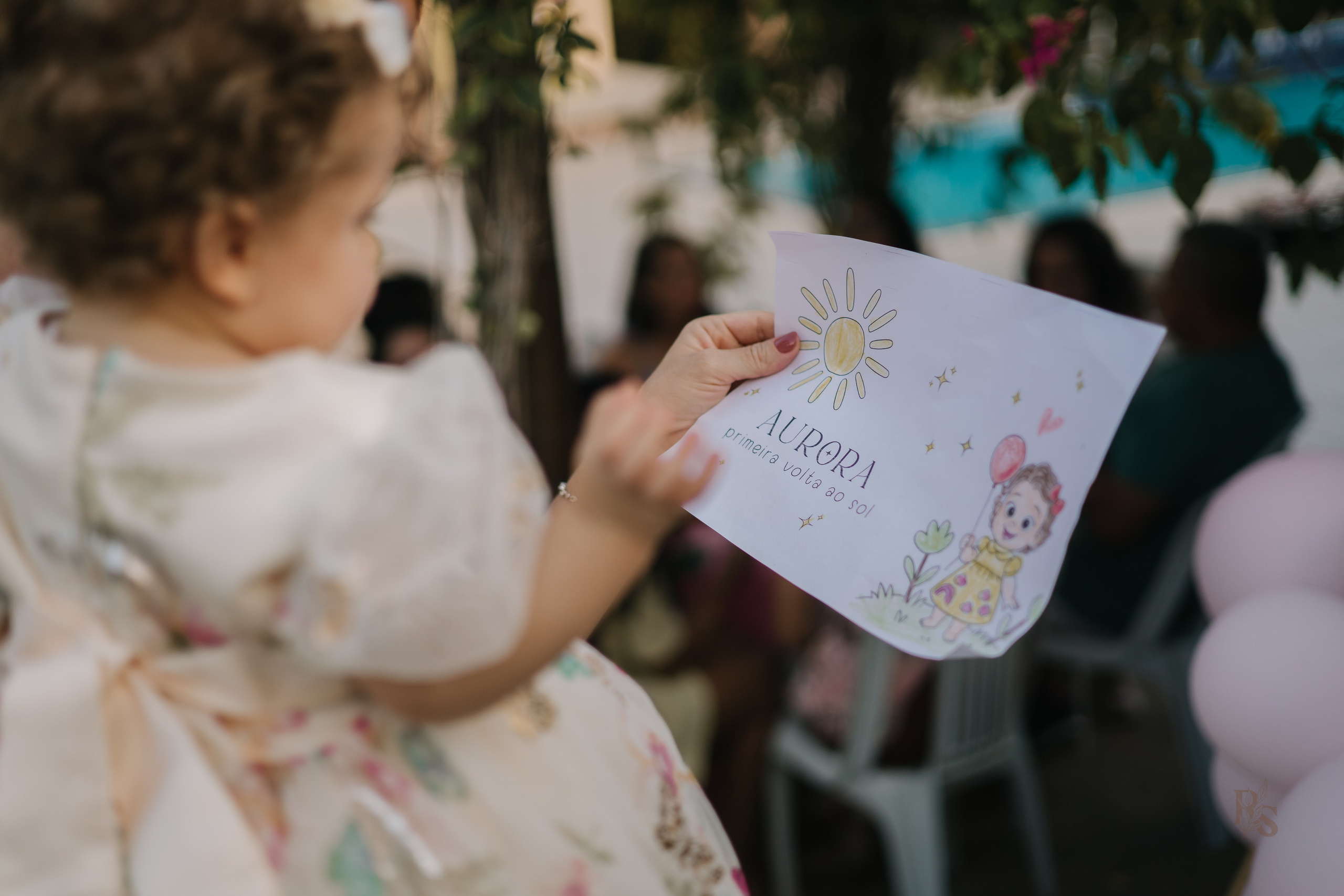 Aurora — 1 ano. Fotógrafo Richard Silvestre — Casamentos na Bahia