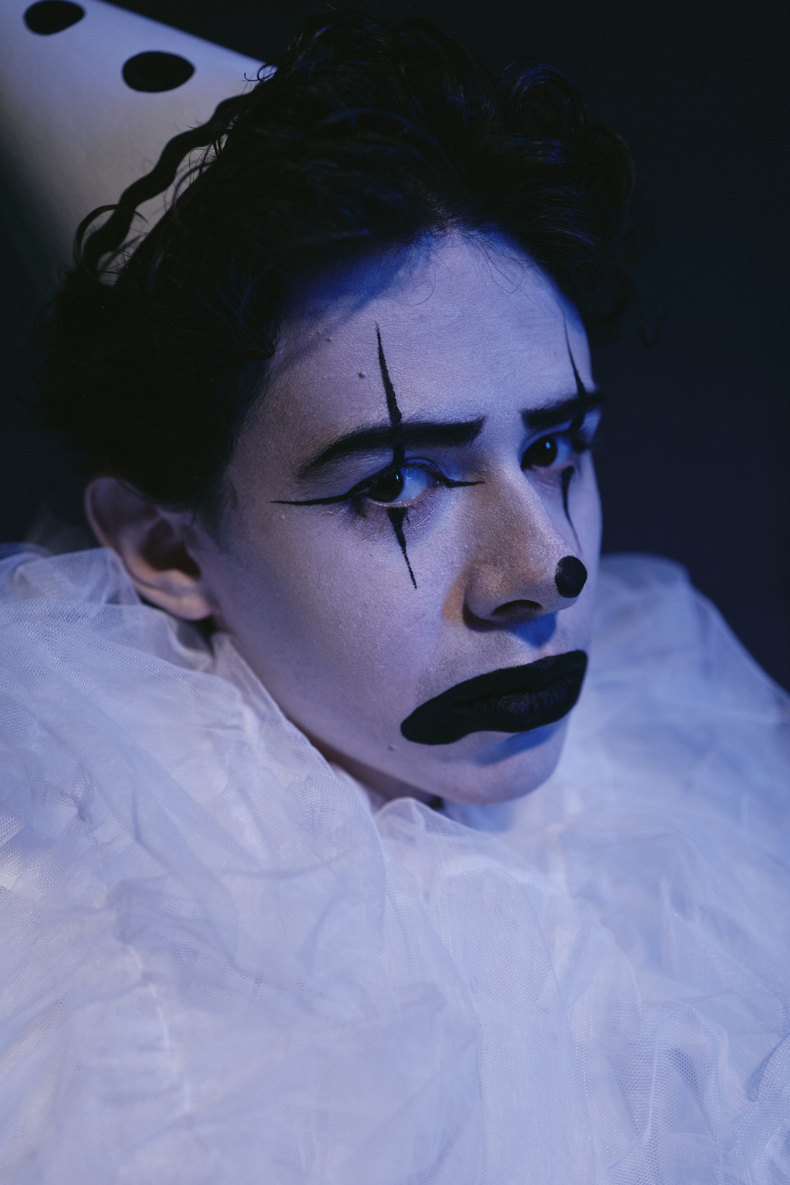 Маска и личность | Концептуальная фотосессия клоуна в Нови Саде. Анастасия Еремина | Фотограф в Сербии | Персональные и бизнес-фотосессии в Белграде и Нови Саде