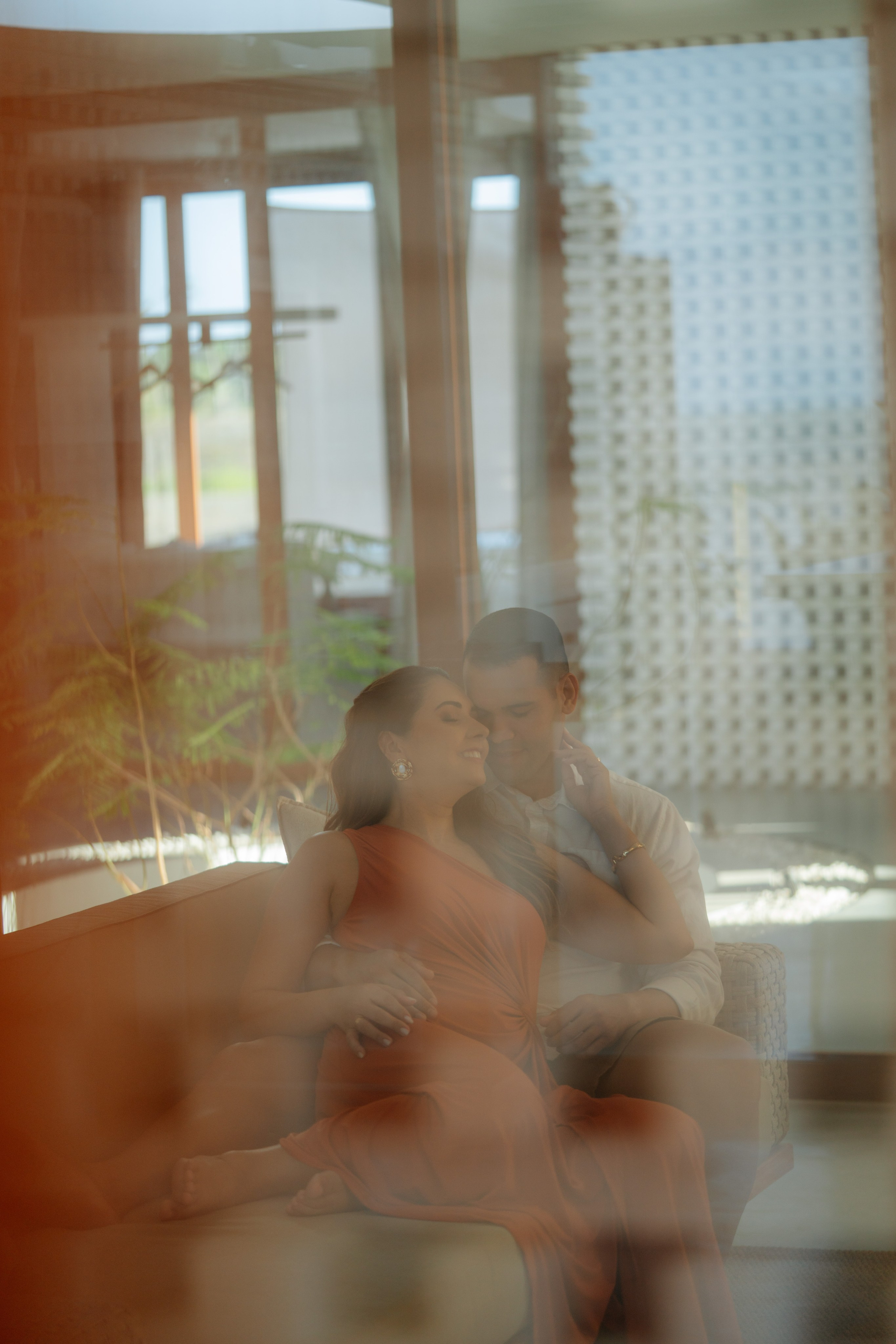 Stefany e Aurélio. Luz suave, direção leve e fotos que captam quem realmente você é