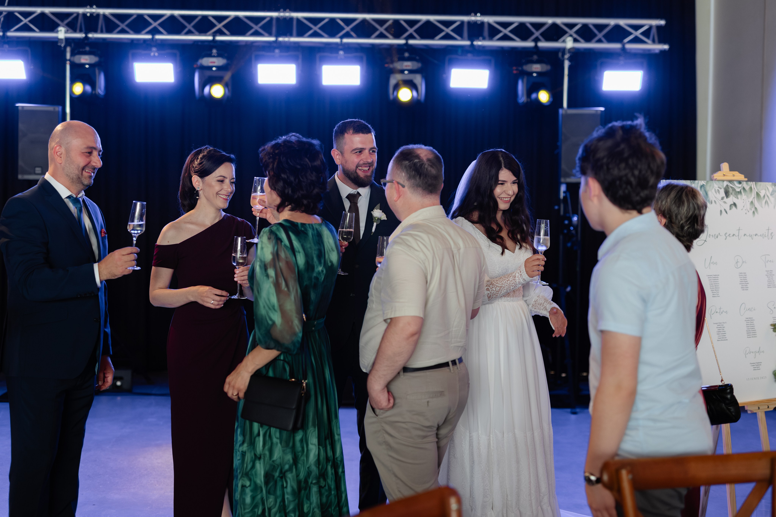 Flori & Cosmin. Main