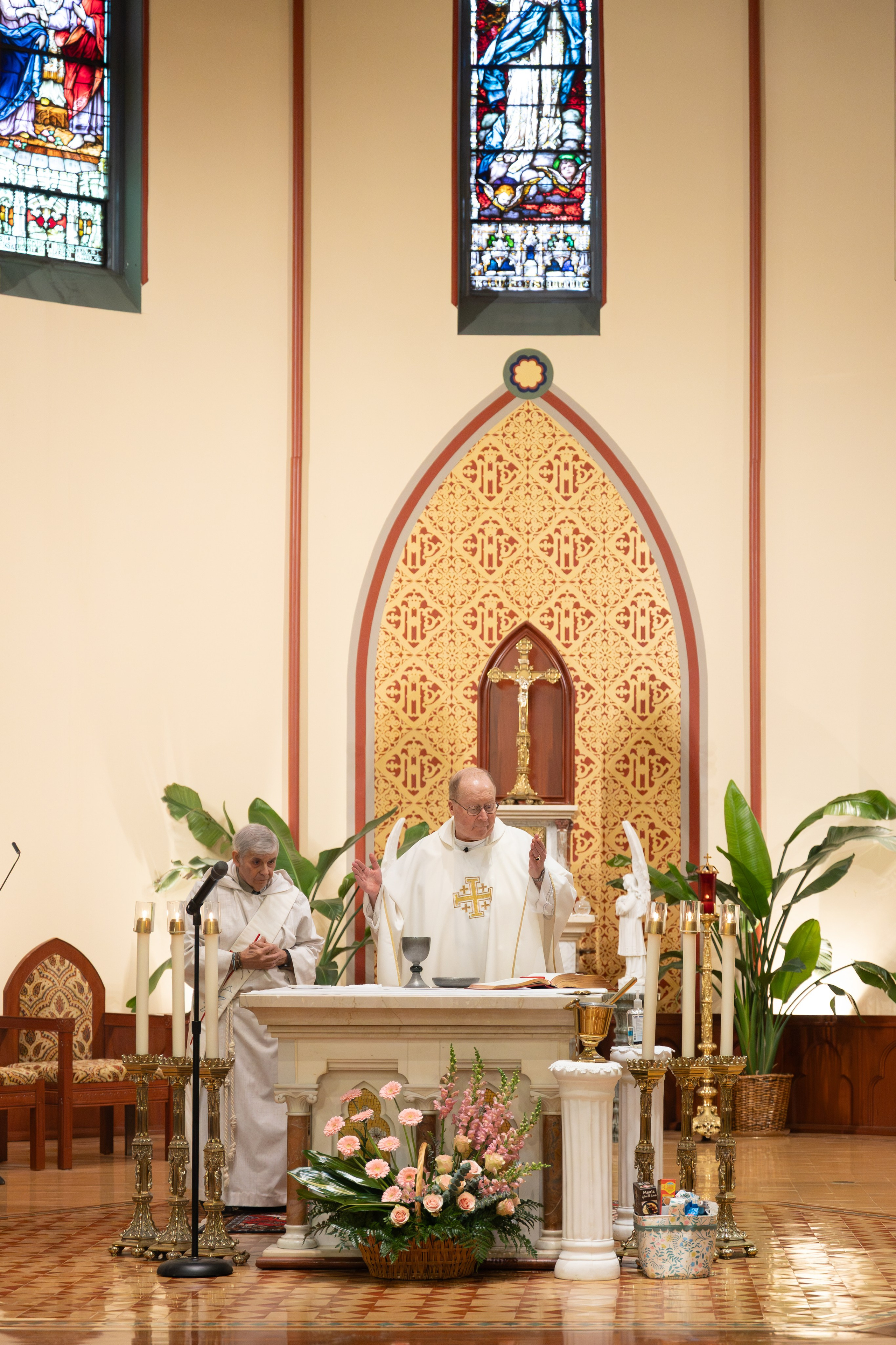 Catholic Wedding Ceremony. Family, lifestyle, and commercial photography in New York and New Jersey