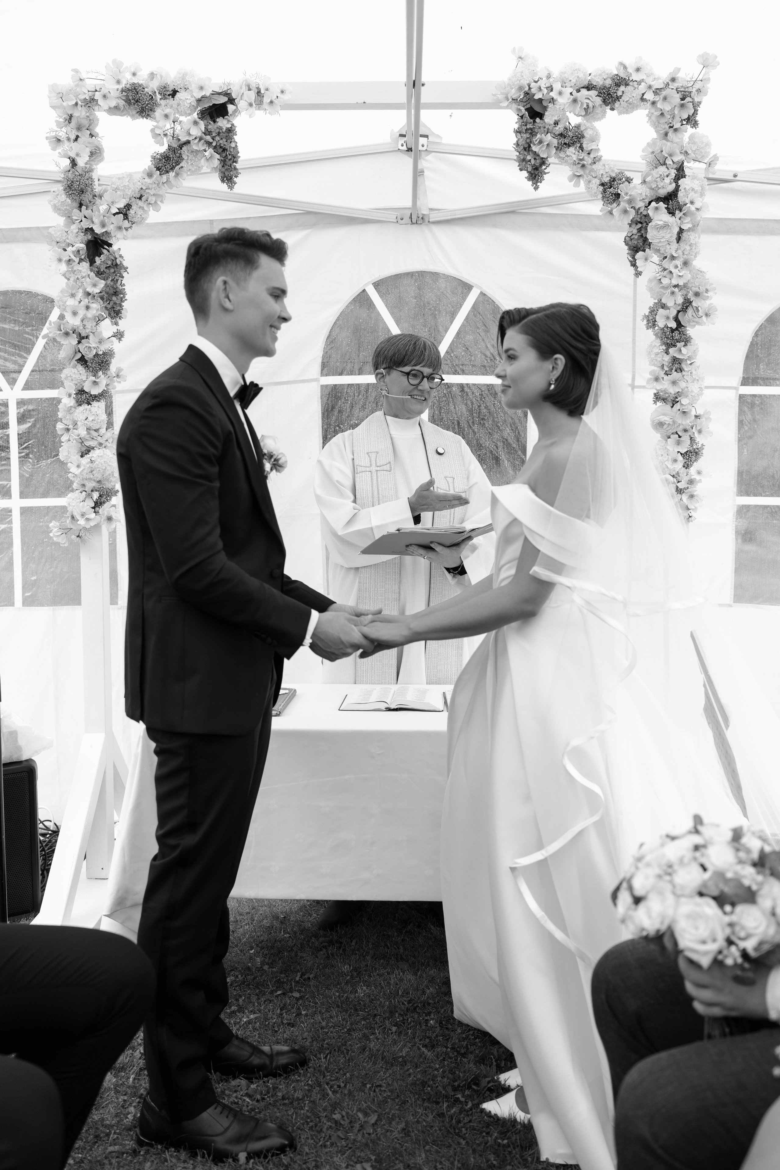 HANNA & CAMERON. Bryllupsfotograf i hele Norge