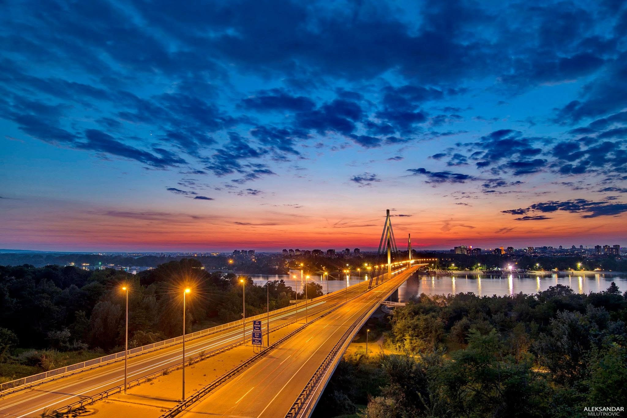 Novi Sad, tri prazna mesta pa svi ostali gradovi.❤️. Aleksandar Milutinović fotograf iz Srbije, Novog Sada