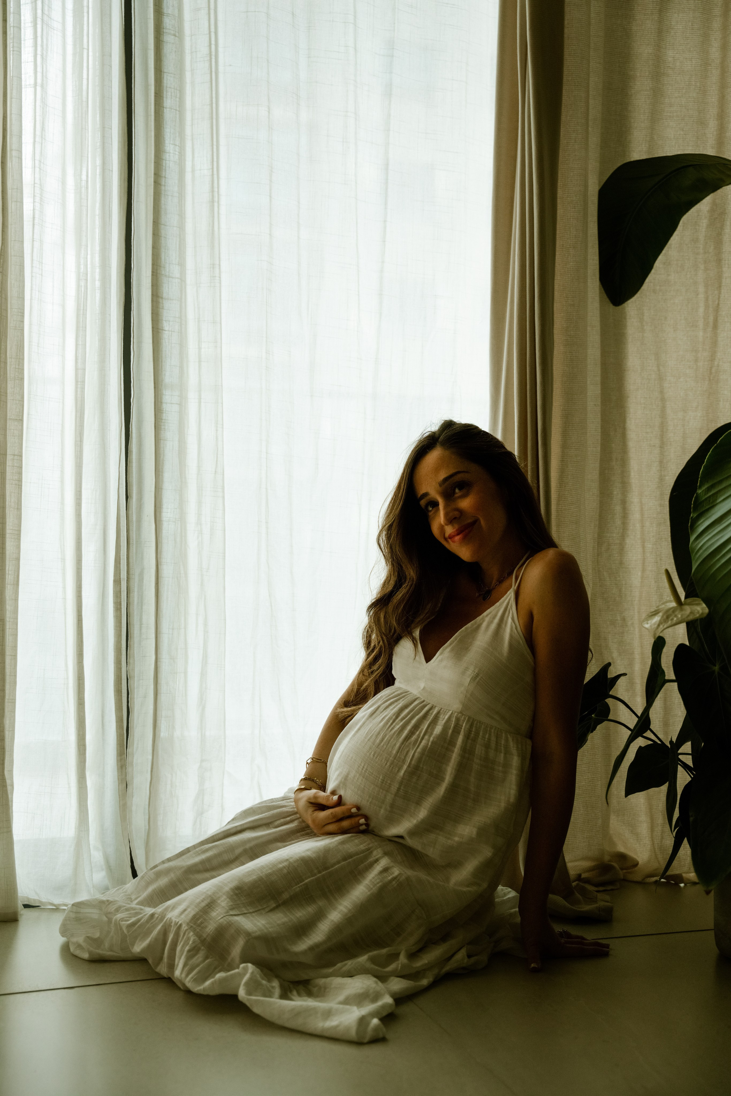 Cozy home session. Angela Iakovleva — Family Photographer in Dubai