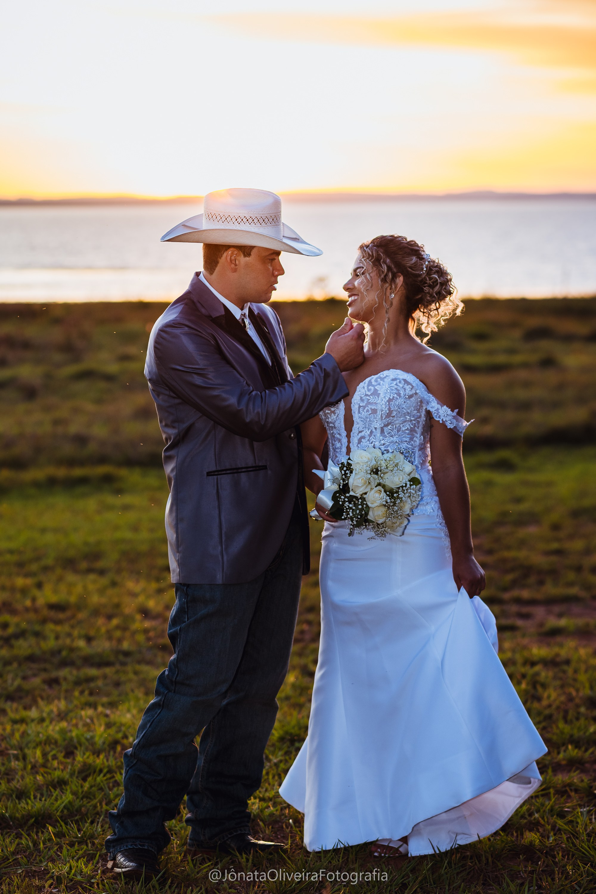 Vestido de noiva making of da noiva. Fotografia de casamentos e ensaios em avaré Jônata Oliveira