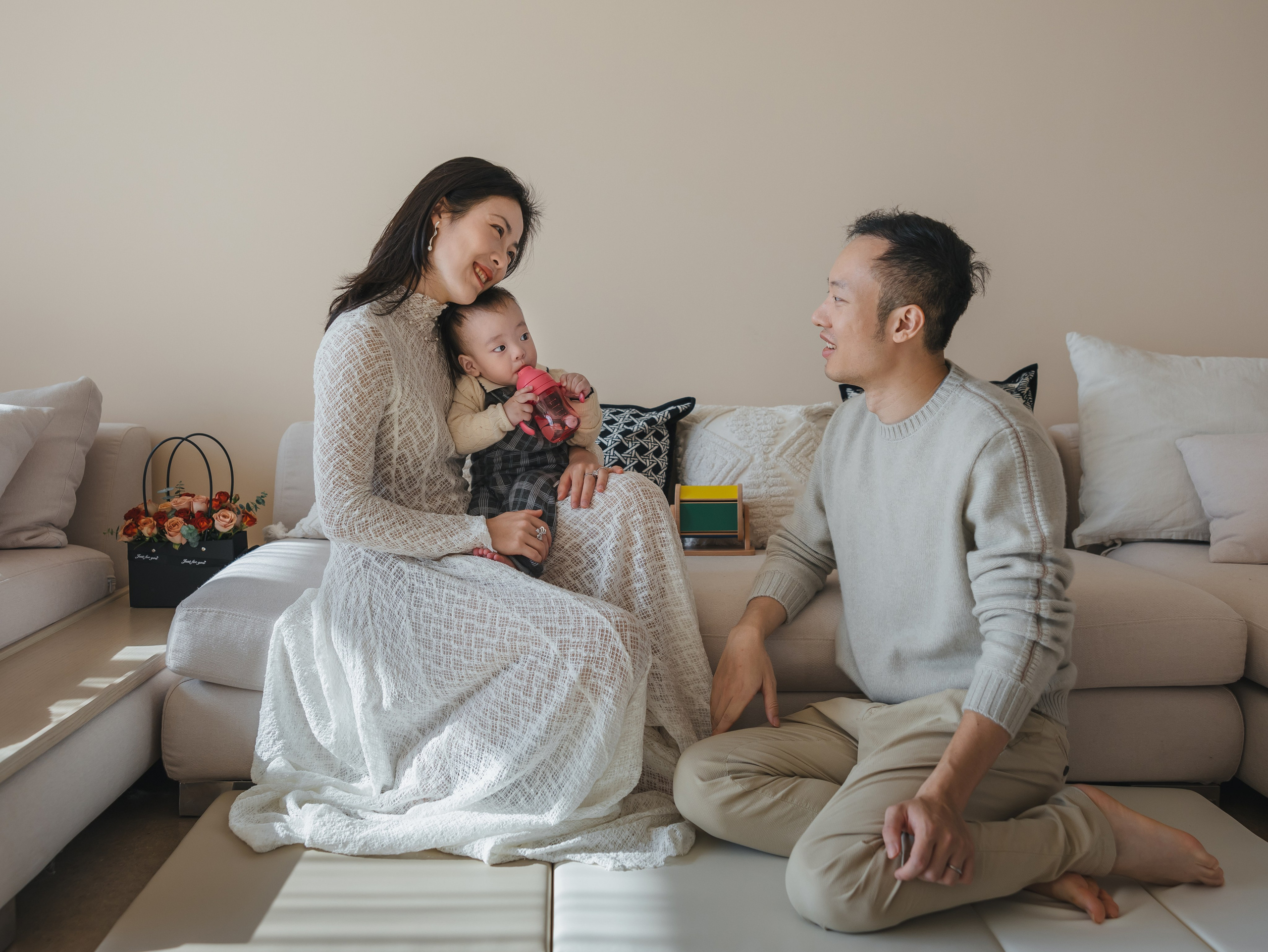 Family photograph in Shanghai. Shanghai Family Photographer Dora