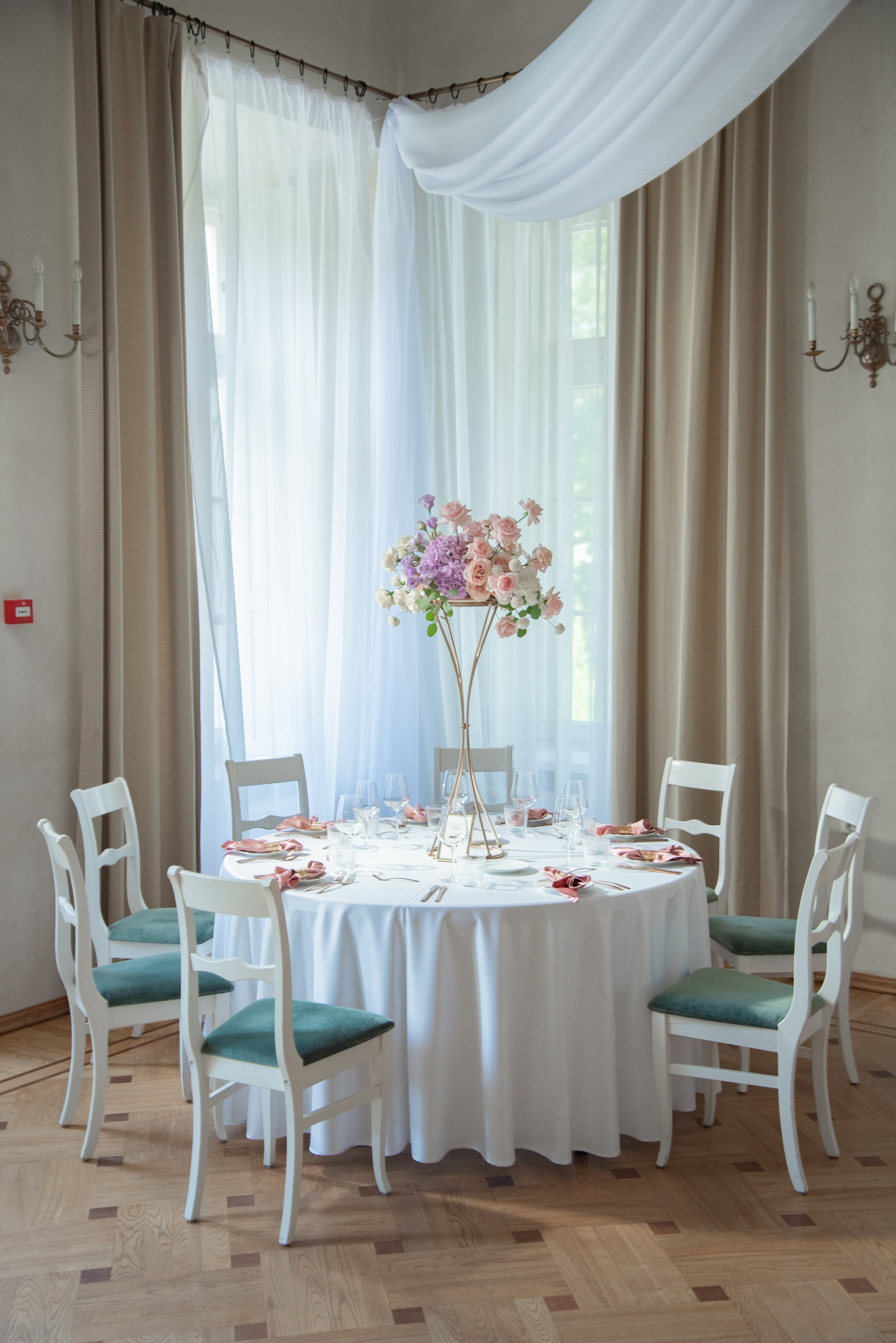 WEDDING BANQUET 💍. Www.jelenavelpler.com