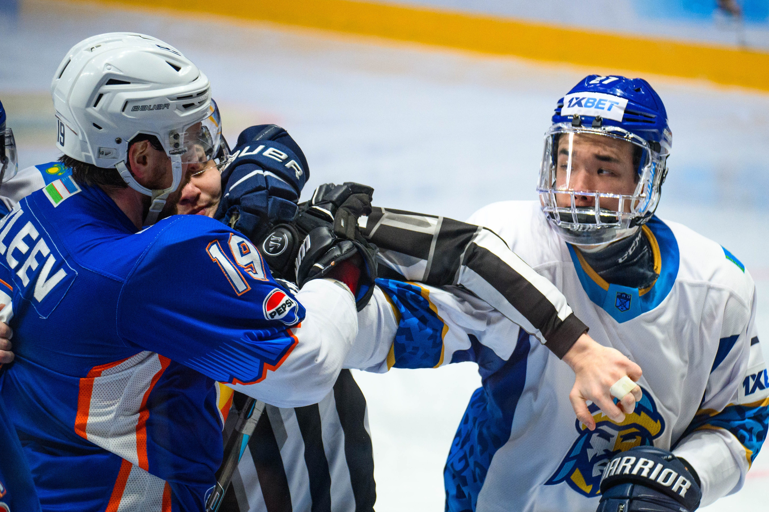 UHF(ФЕДЕРАЦИЯ ХОККЕЯ)