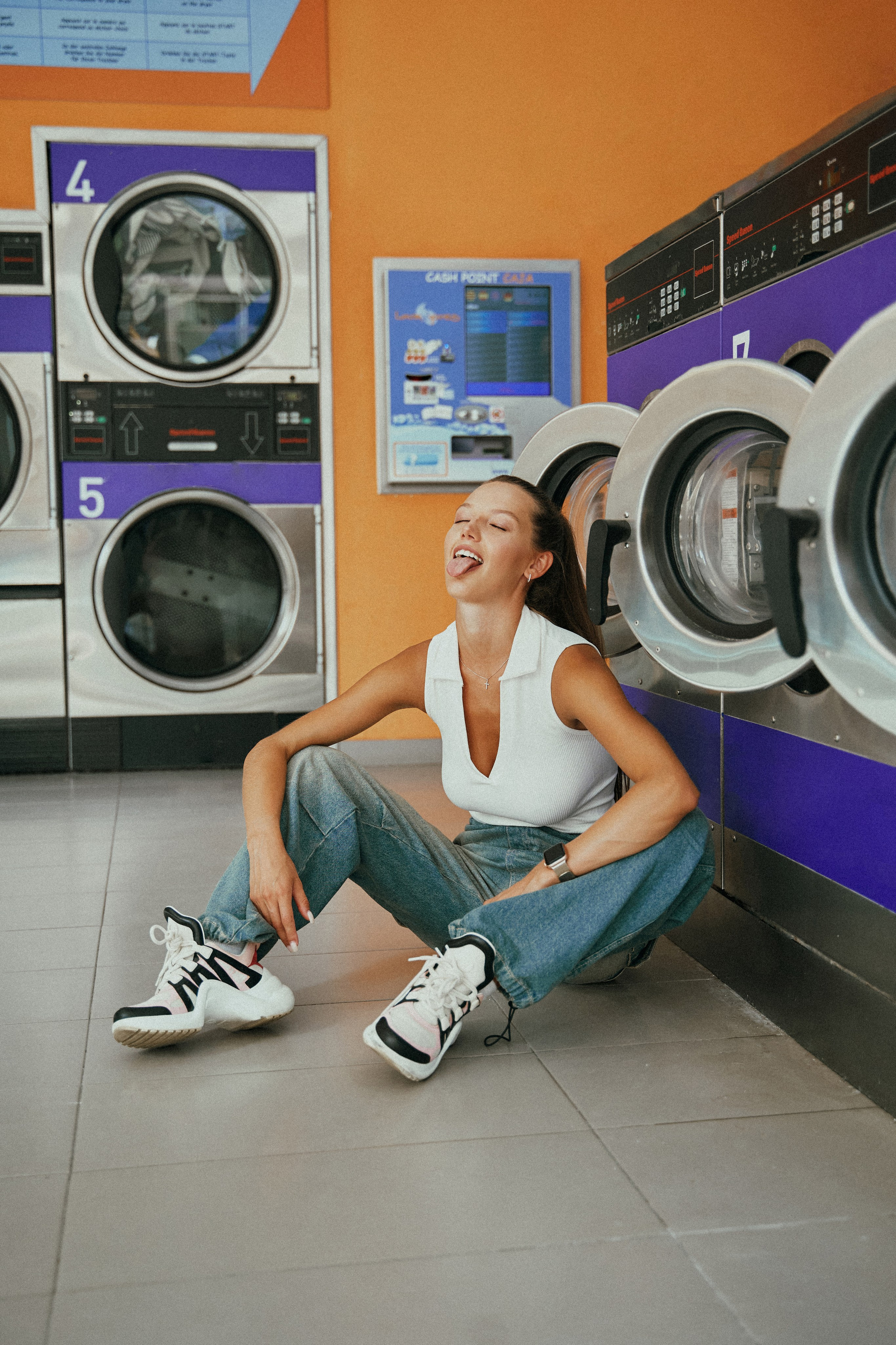 Лена. Большая стирка. Фотограф в Барселоне Жанна Захарченко