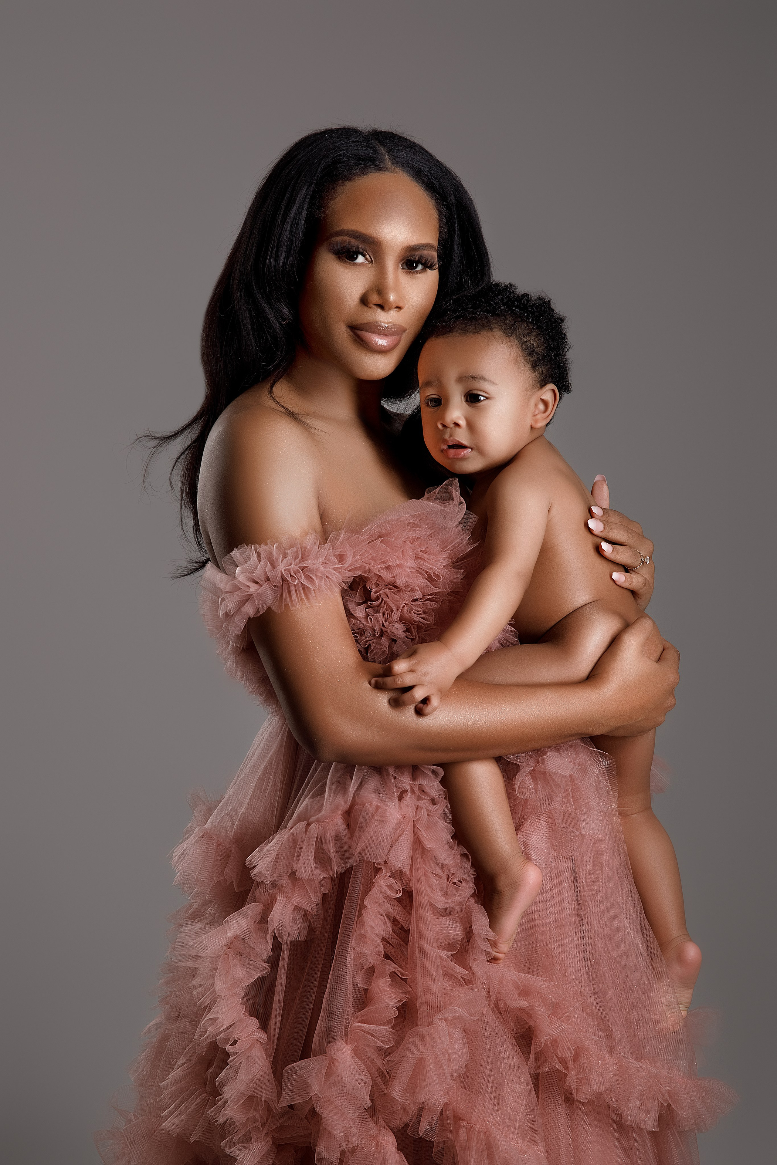 Portafolio de Fotografía Mamá y Yo – Natasha Reev. Natasha Reev Fotógrafa de maternidad en Los Ángeles