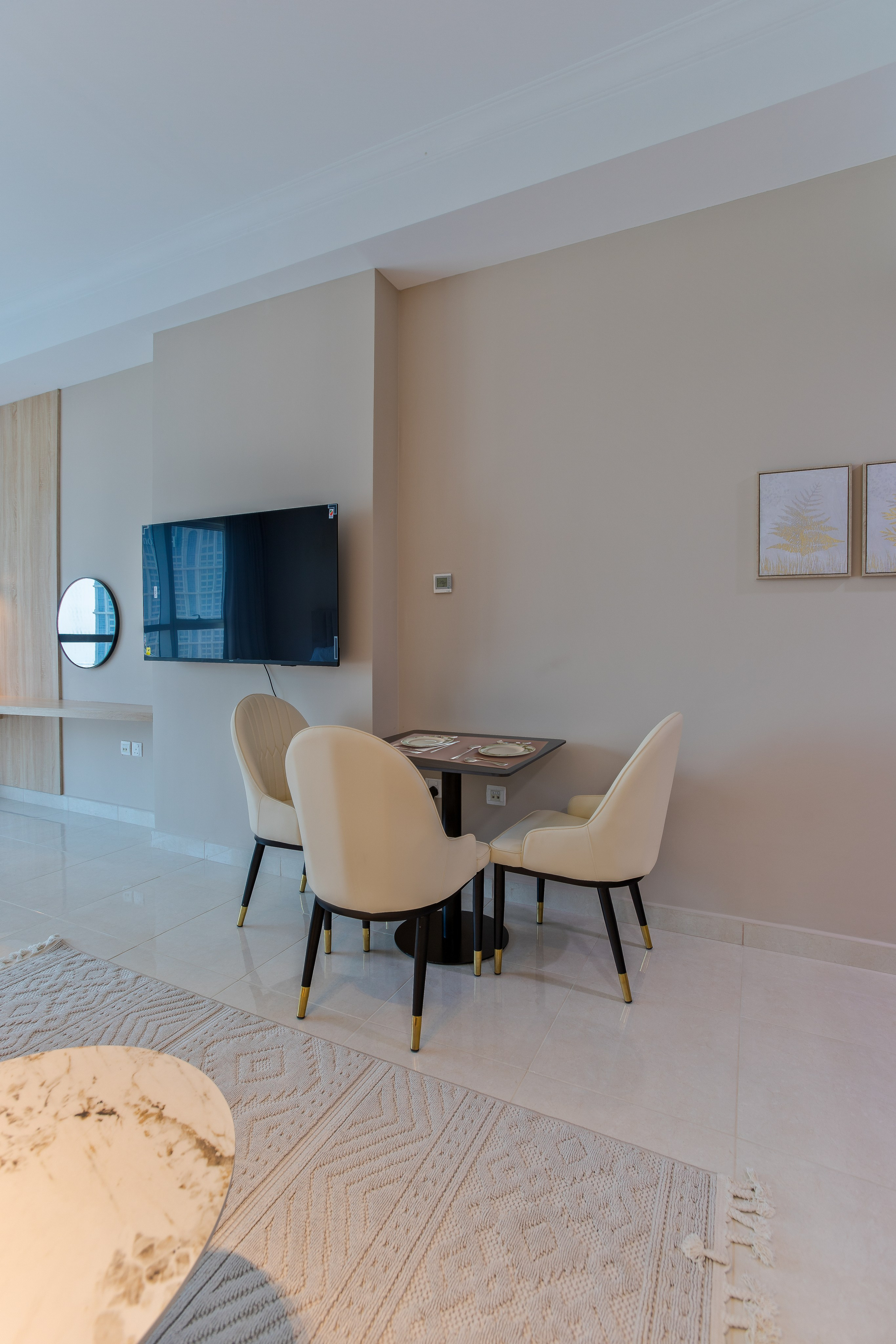 Court Tower. Samy Mar Boy │Portrait, Automotive and Real Estate Photographer