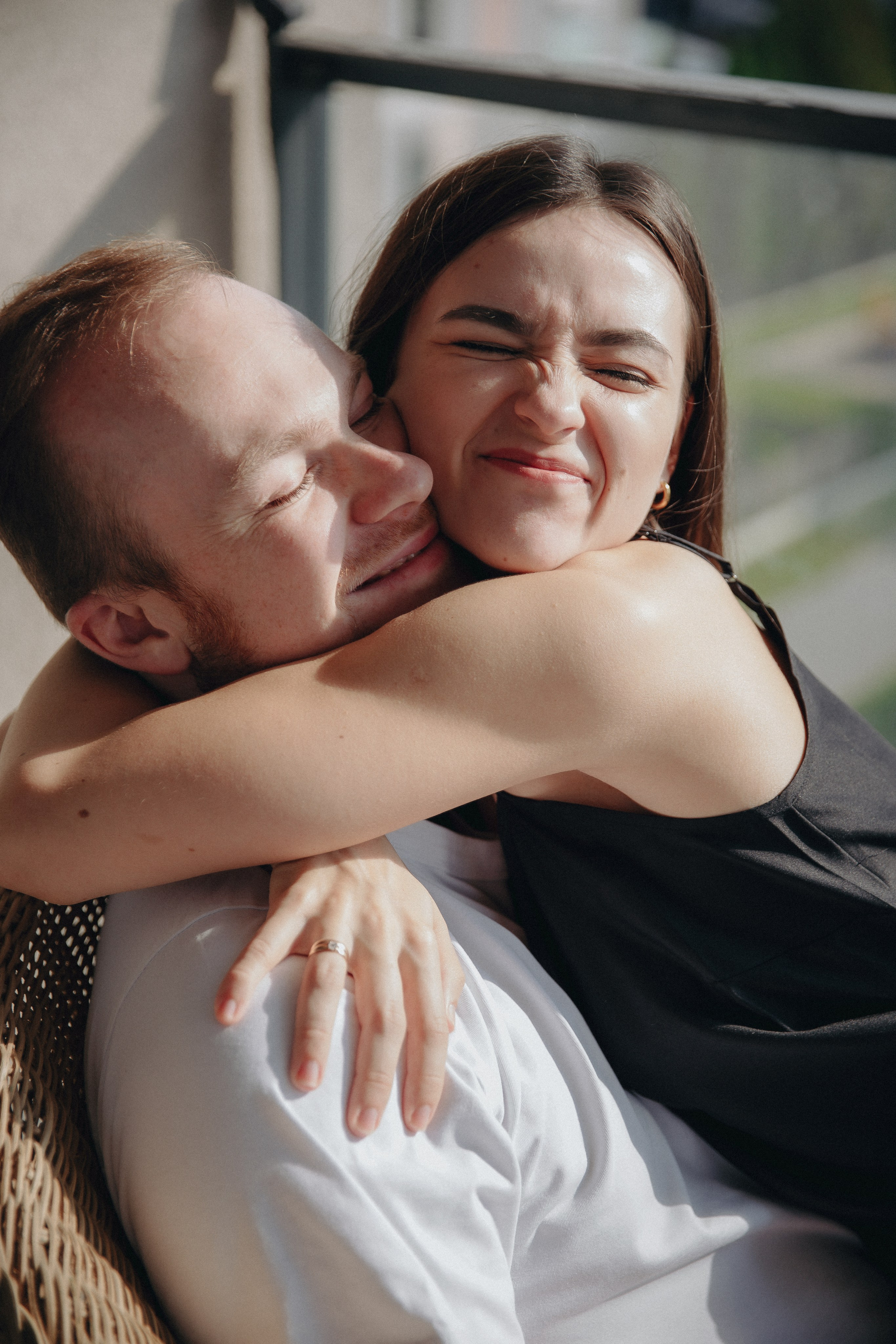 Anna+Andrew | At-home session. Photographer in Los Angeles. Julia Ishmuratova