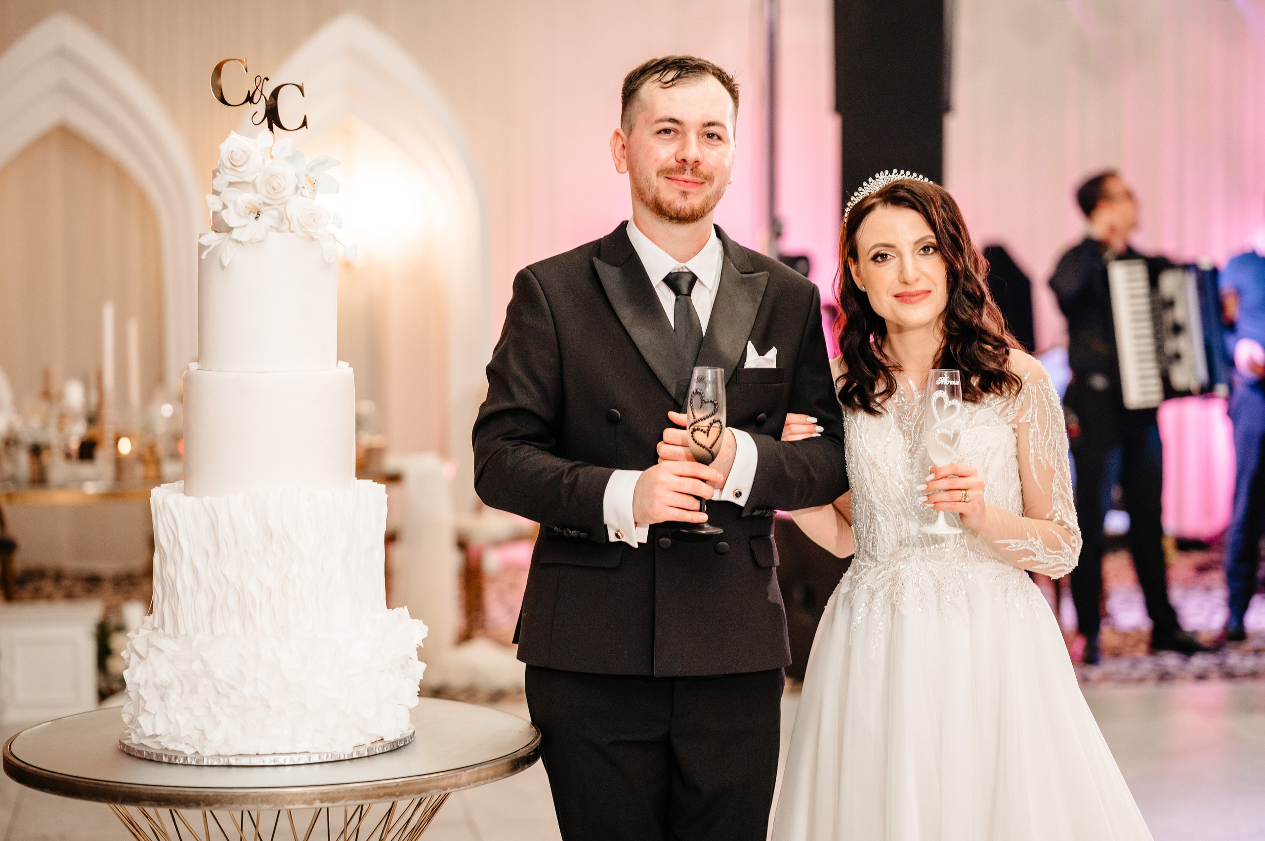 Claudia & Catalin. Mariusclaudiucojocaru.wfolio.pro