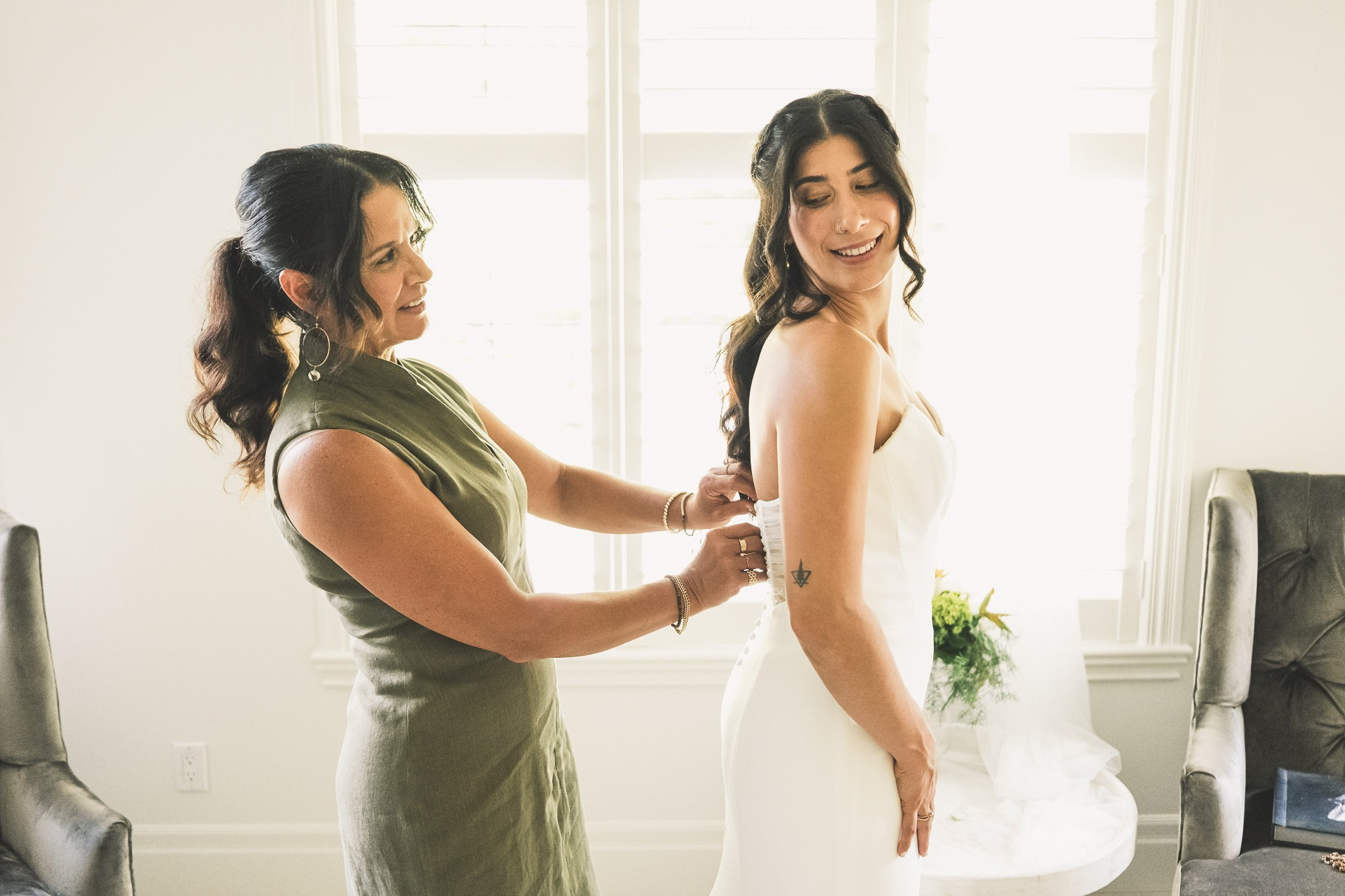 Elegant & Emotional Wedding Photography in Toronto | Madhurina Photography. Madhurina photography