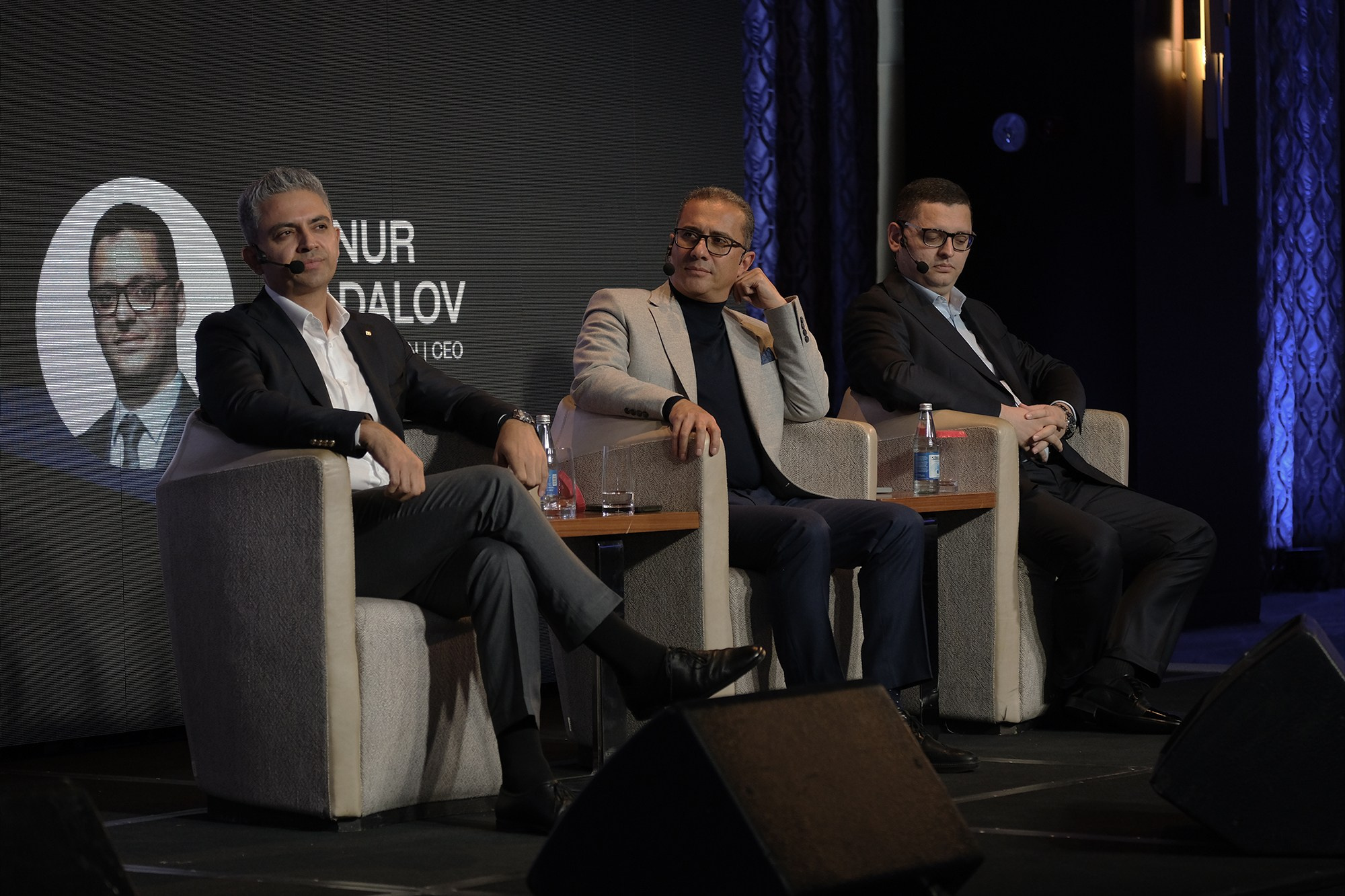 Fotoqrafiya Xidmətləri — Tədbir, Portret və Love Story Çəkilişləri və Foto Manipulyasiya. Bakıda Peşəkar Tədbir, Love Story və Təbiət Fotoqrafı — Elşən Baba