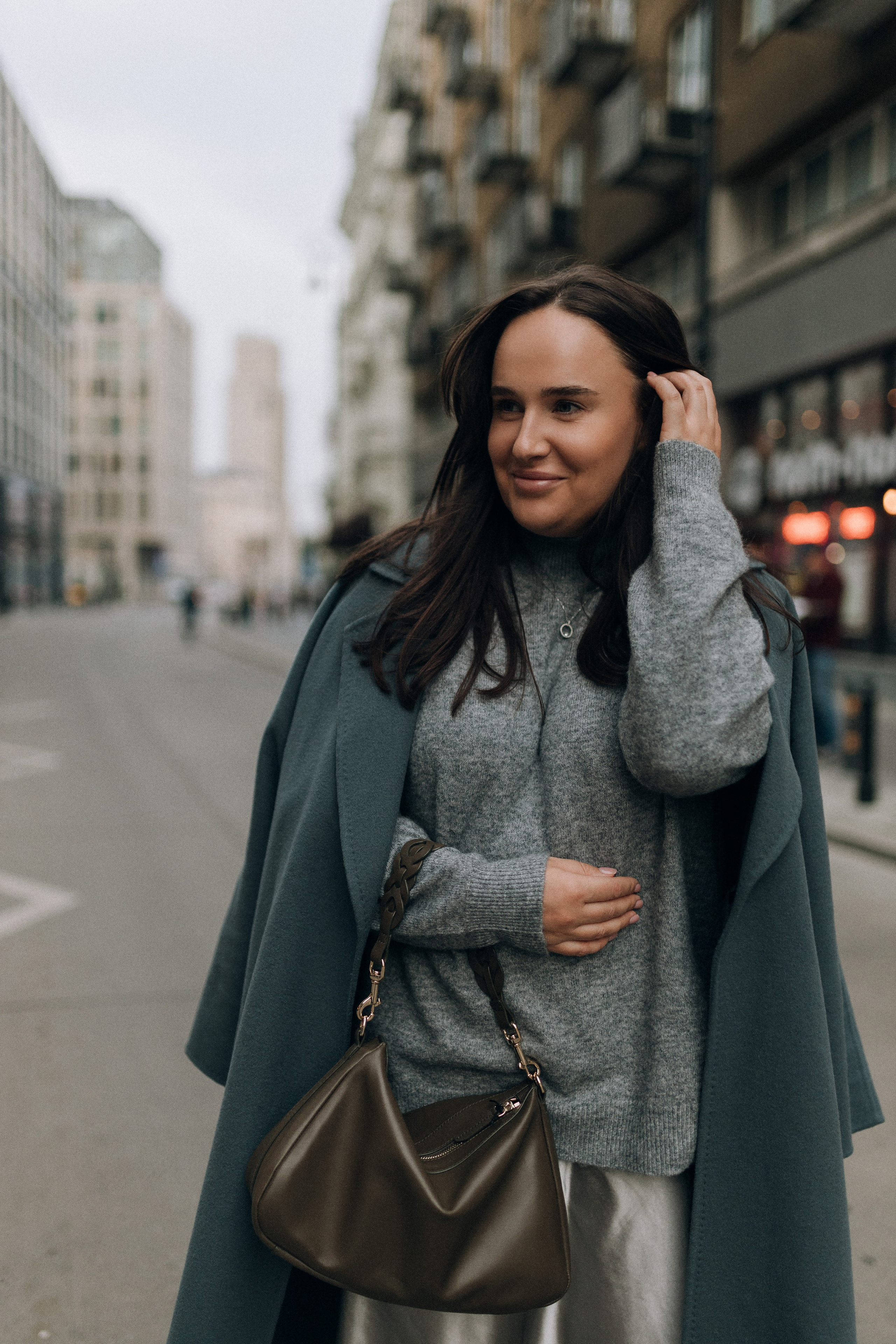 Metropotitan Muse (*Warsaw). Maternity, newborn photographer in the Bay Area|Iryna Rakivnenko