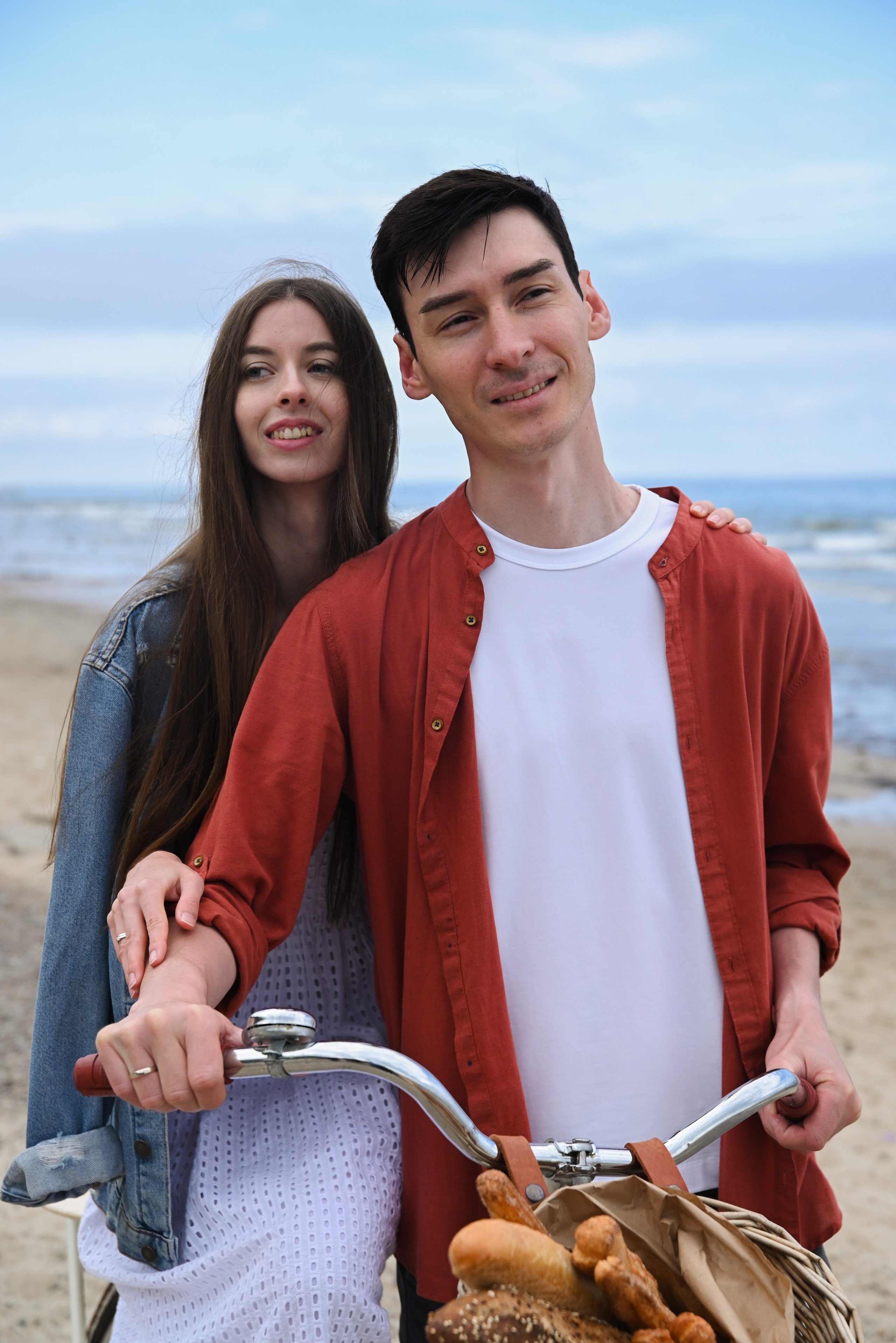 Love photography story on the riva of the see