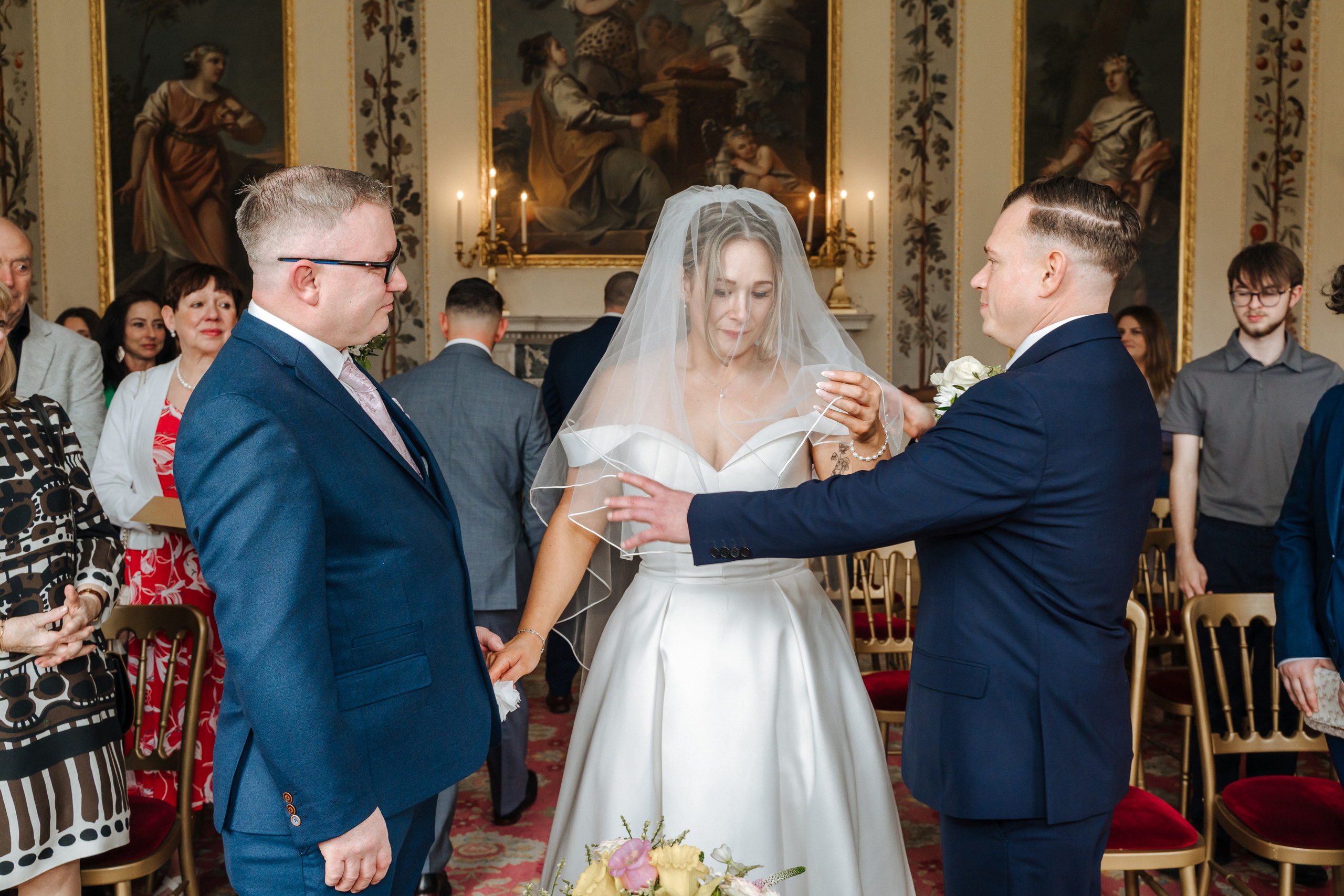 Luke and Nicola’s wedding at Danson House. Photographer in England Ekaterina Romanova