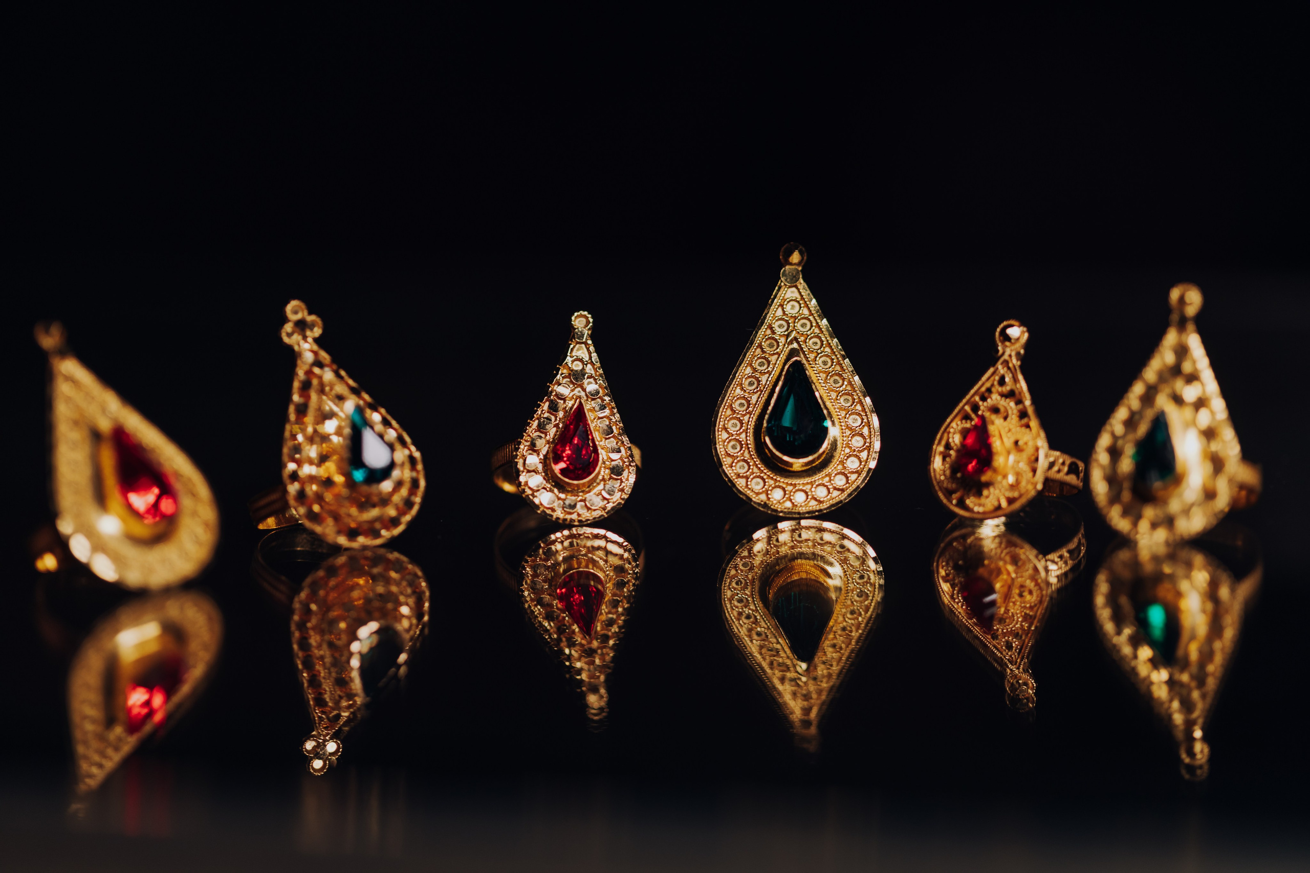 Jewelries