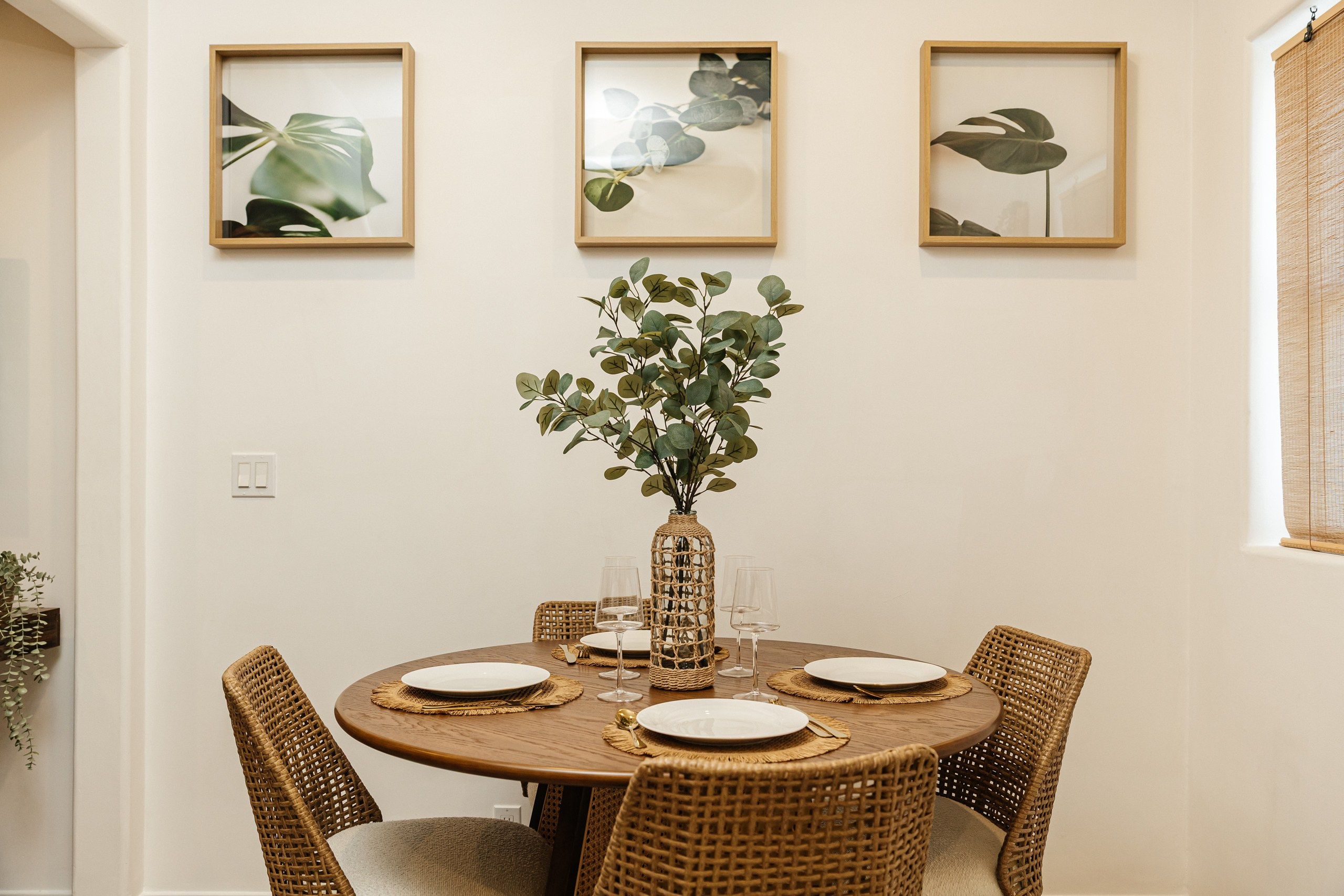 Appearance Apartments. Photographer Andrei White