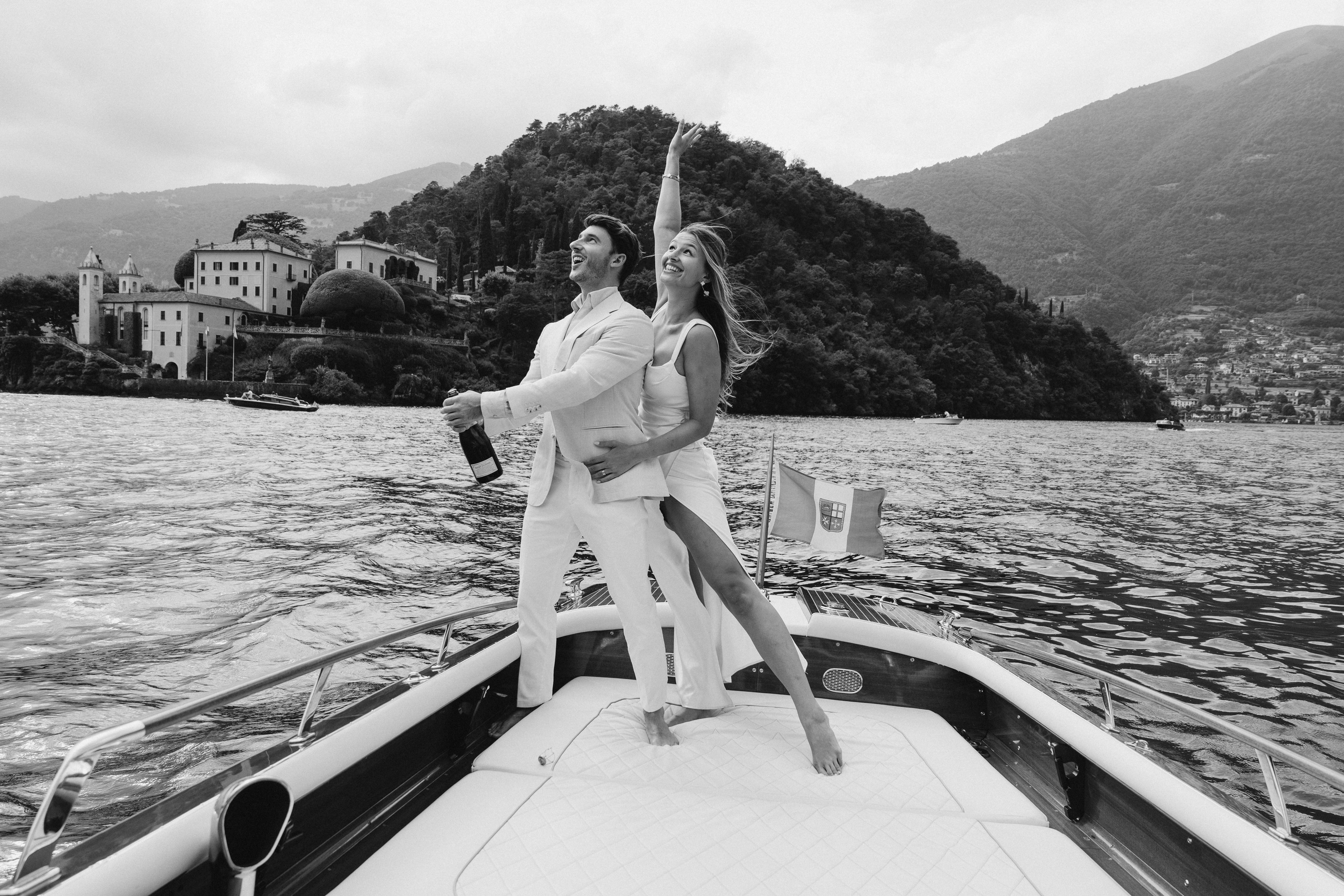 KATE AND NICK _VILLA LARIÒ_LAKE COMO. PHOTOGRAPHER IN ITALY