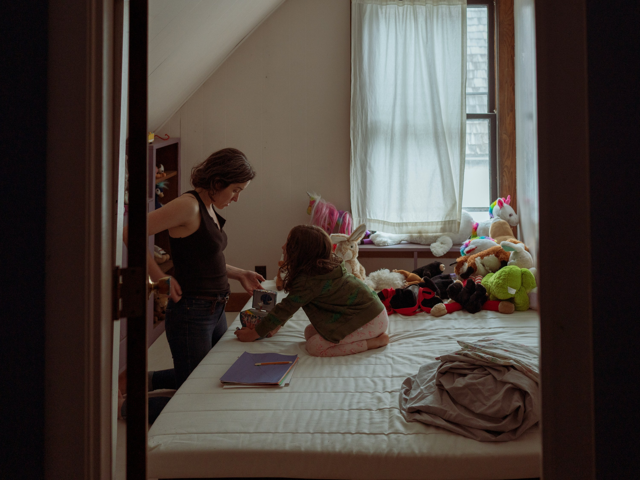 Mothers and Children. Лило Даниелян | Visual artist