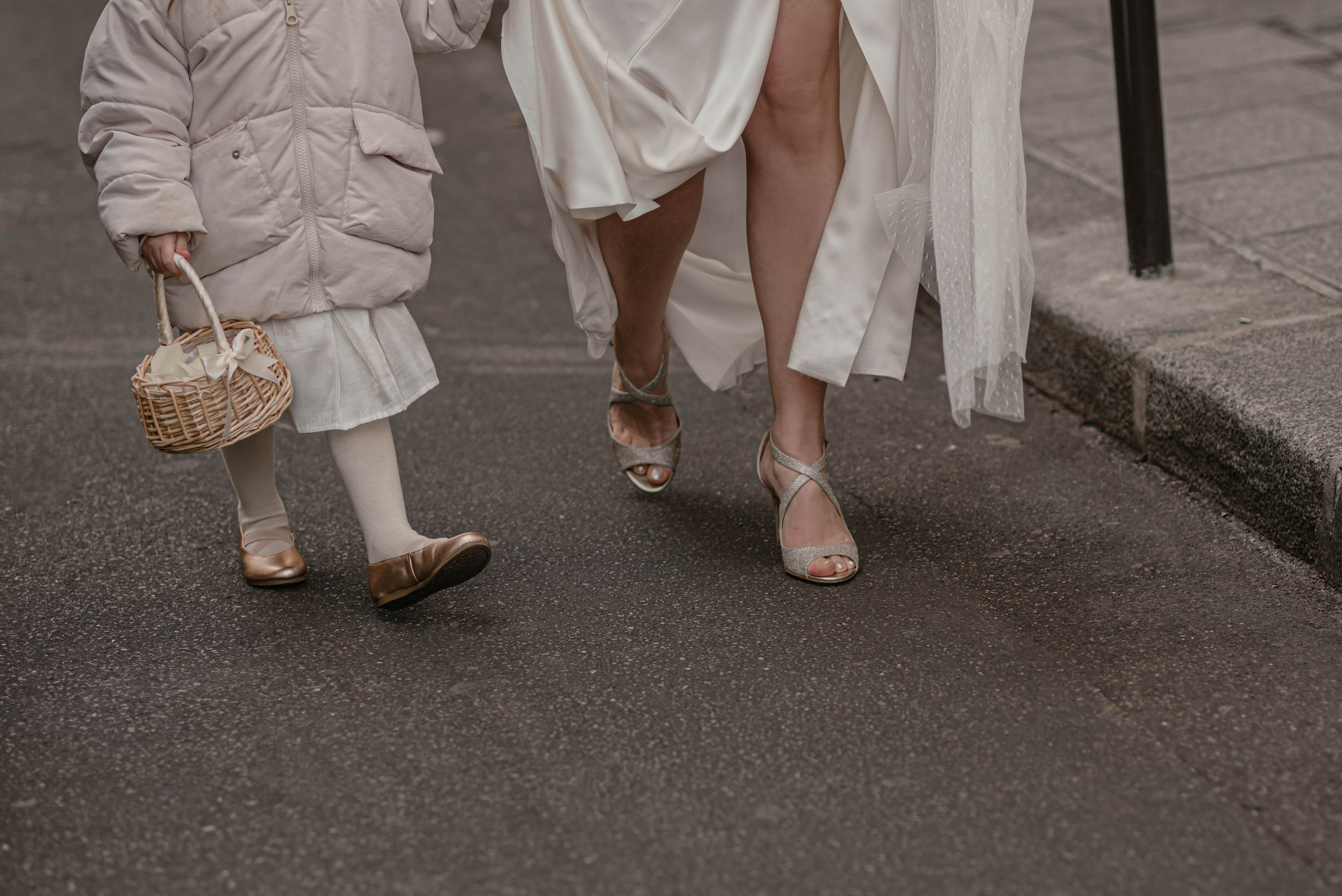 Камерная свадьба в Марэ, Париж | Ksenia Marchand. Ksenia Marchand/ Lifestyle photographer in Paris