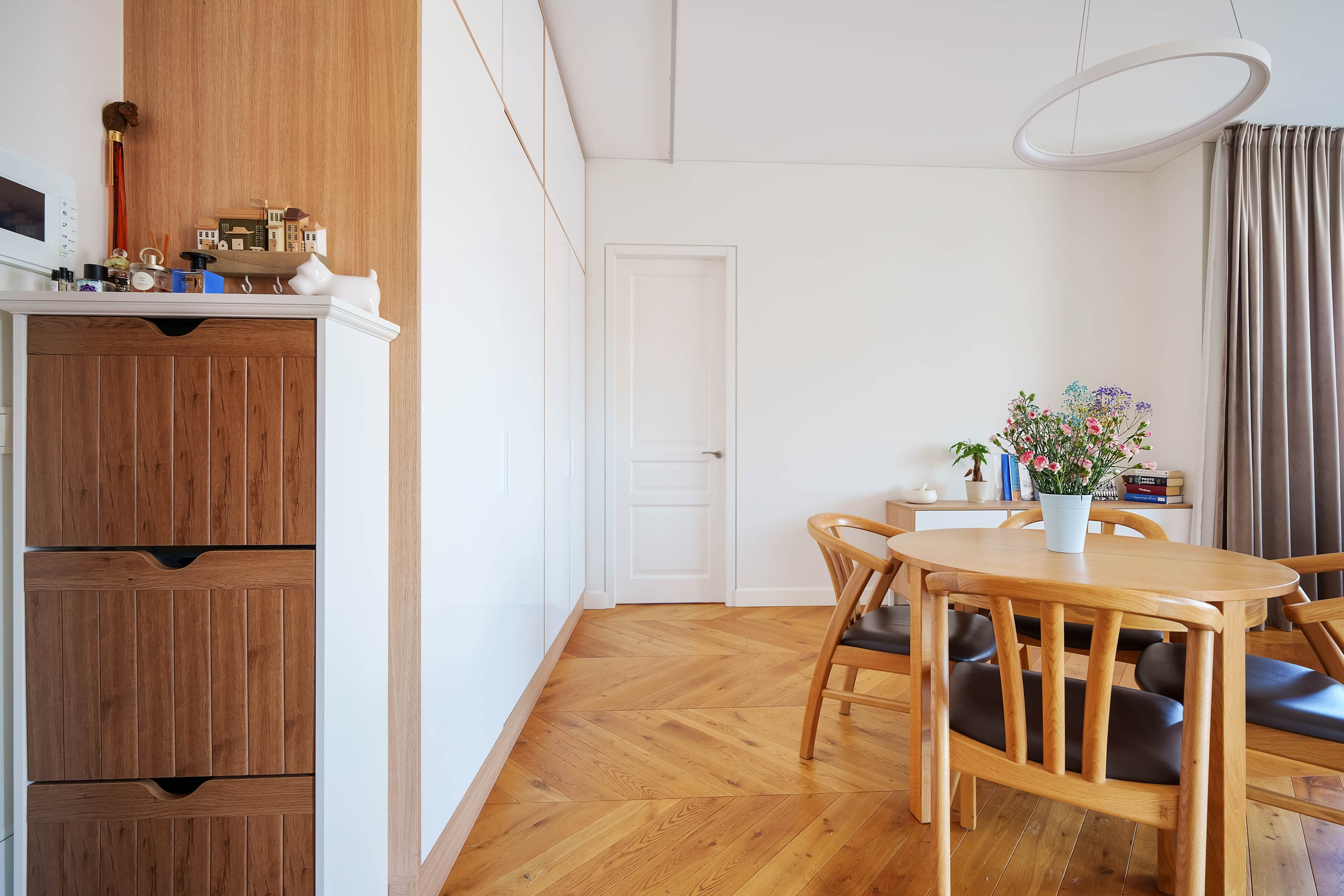 Zalakevičiaus g. 21. Elina Sapiega fotografė Vilniuje