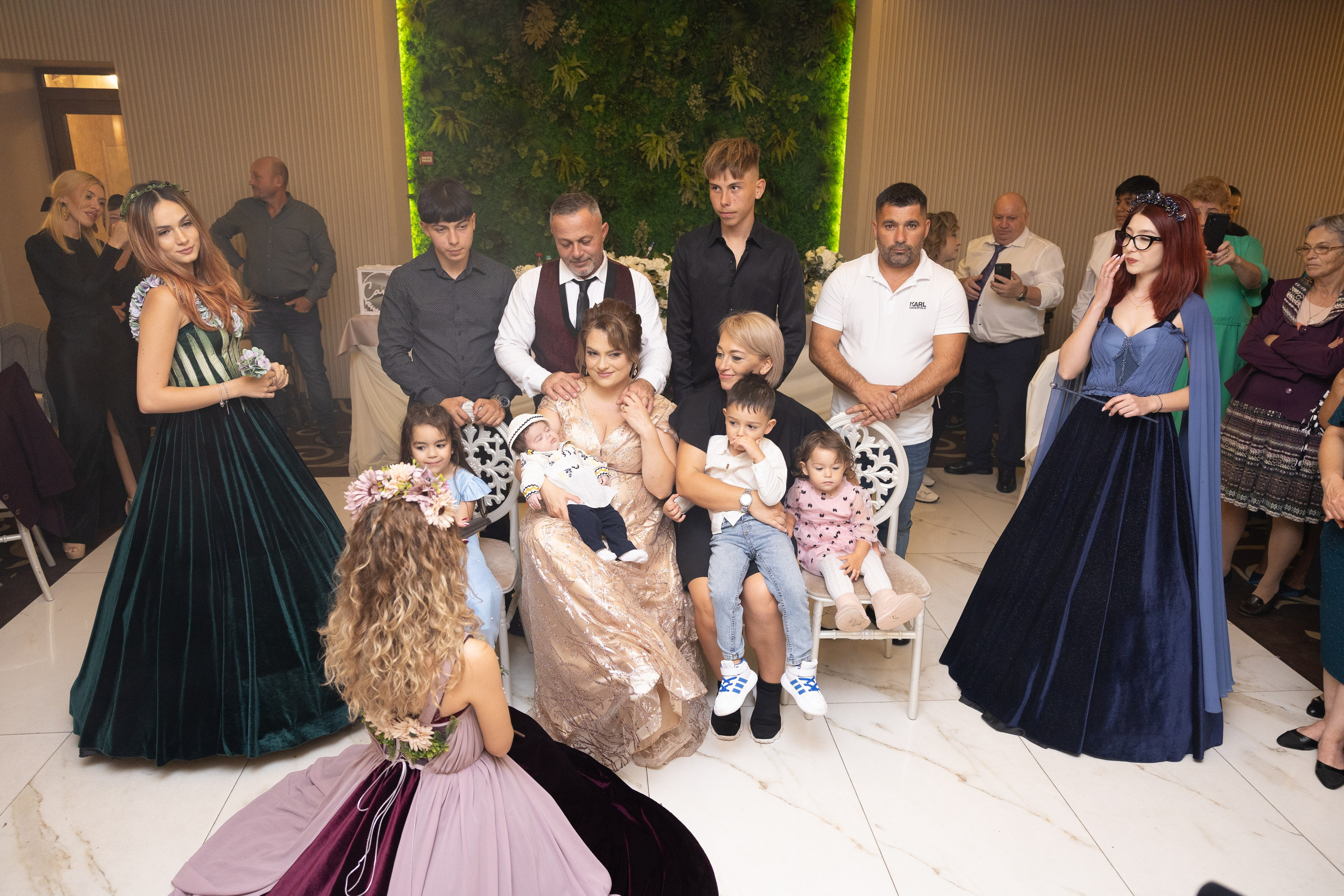 Andrei Sebastian. Moments By Gub