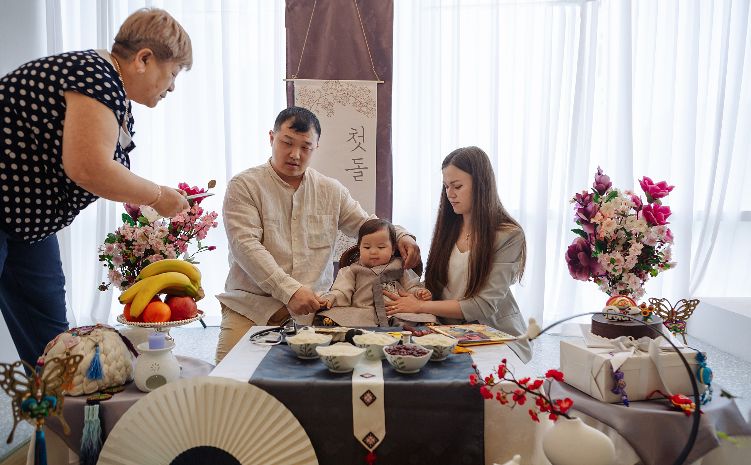 Тимофей в студии. Фотограф беременности, ньюборн и годовасиков в Корее Жанна Хан