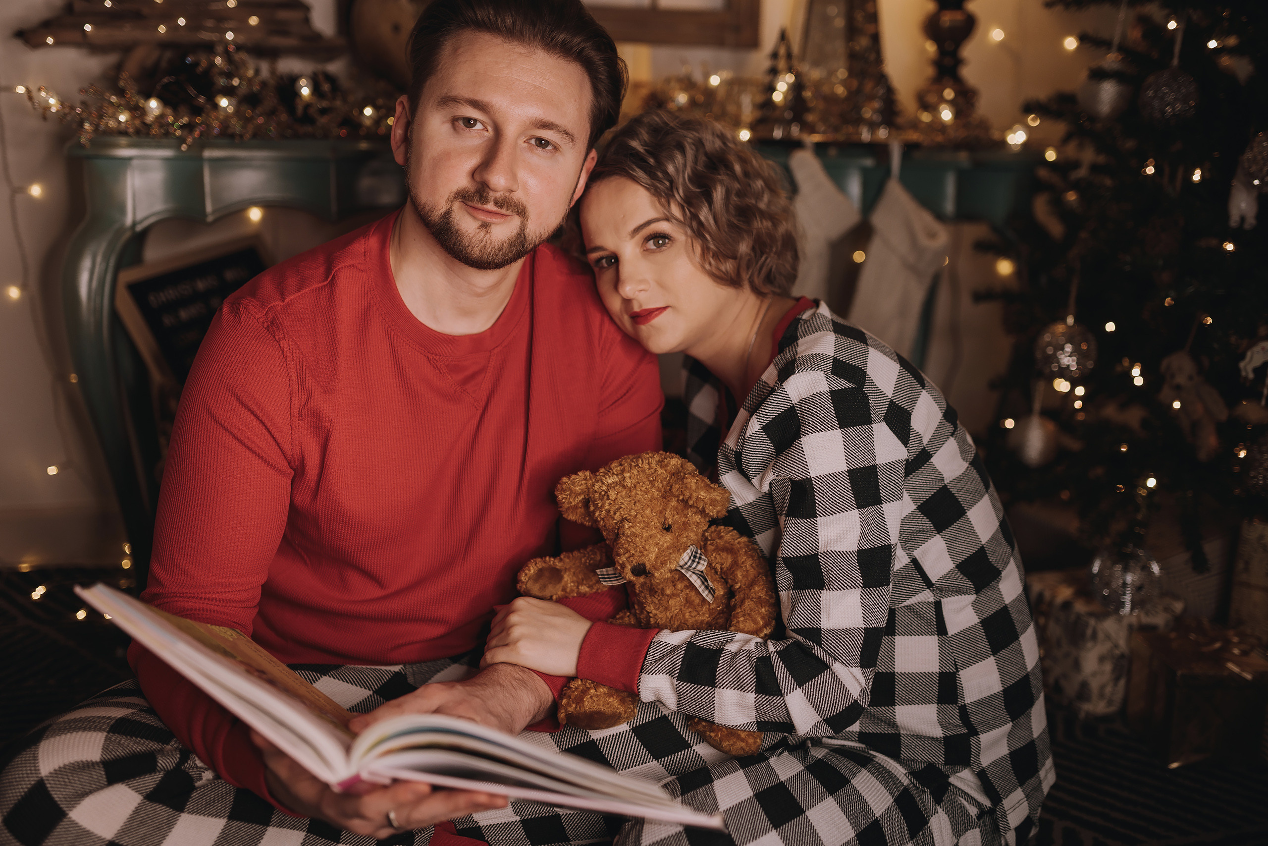 12.03.2022 Christmas Photoshoot 14. Wedding family event photographer in Chicago Nick Yushevich