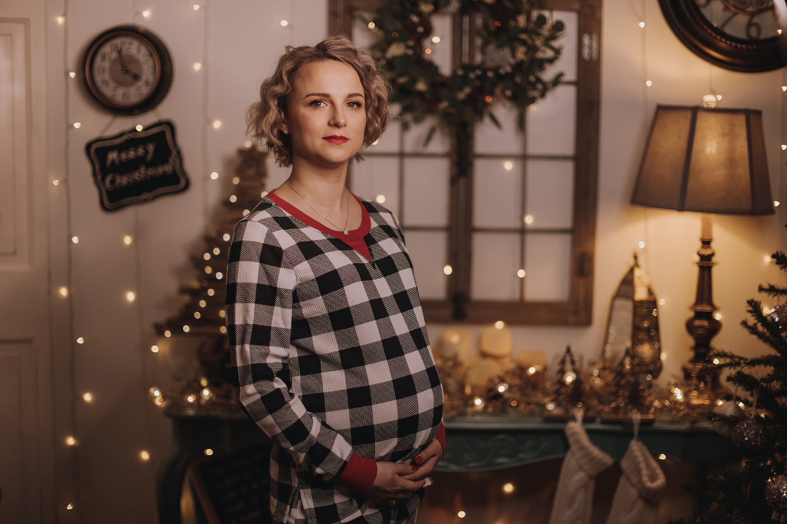 12.03.2022 Christmas Photoshoot 14. Wedding family event photographer in Chicago Nick Yushevich