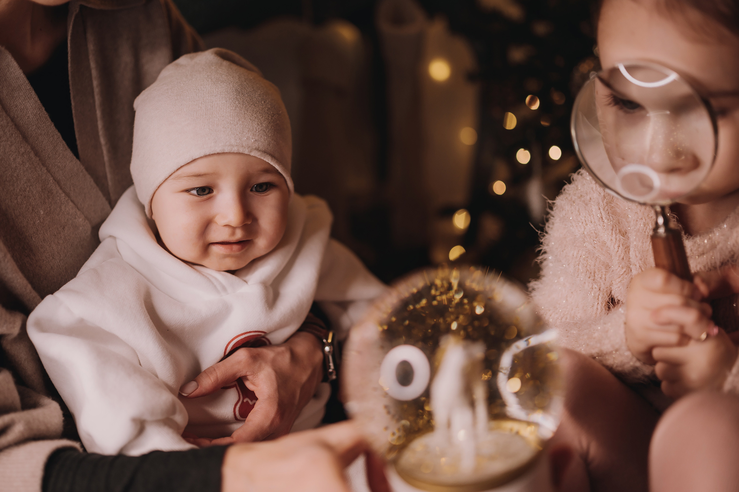 17.12.2022 Christmas Photoshoot 21. Wedding family event photographer in Chicago Nick Yushevich