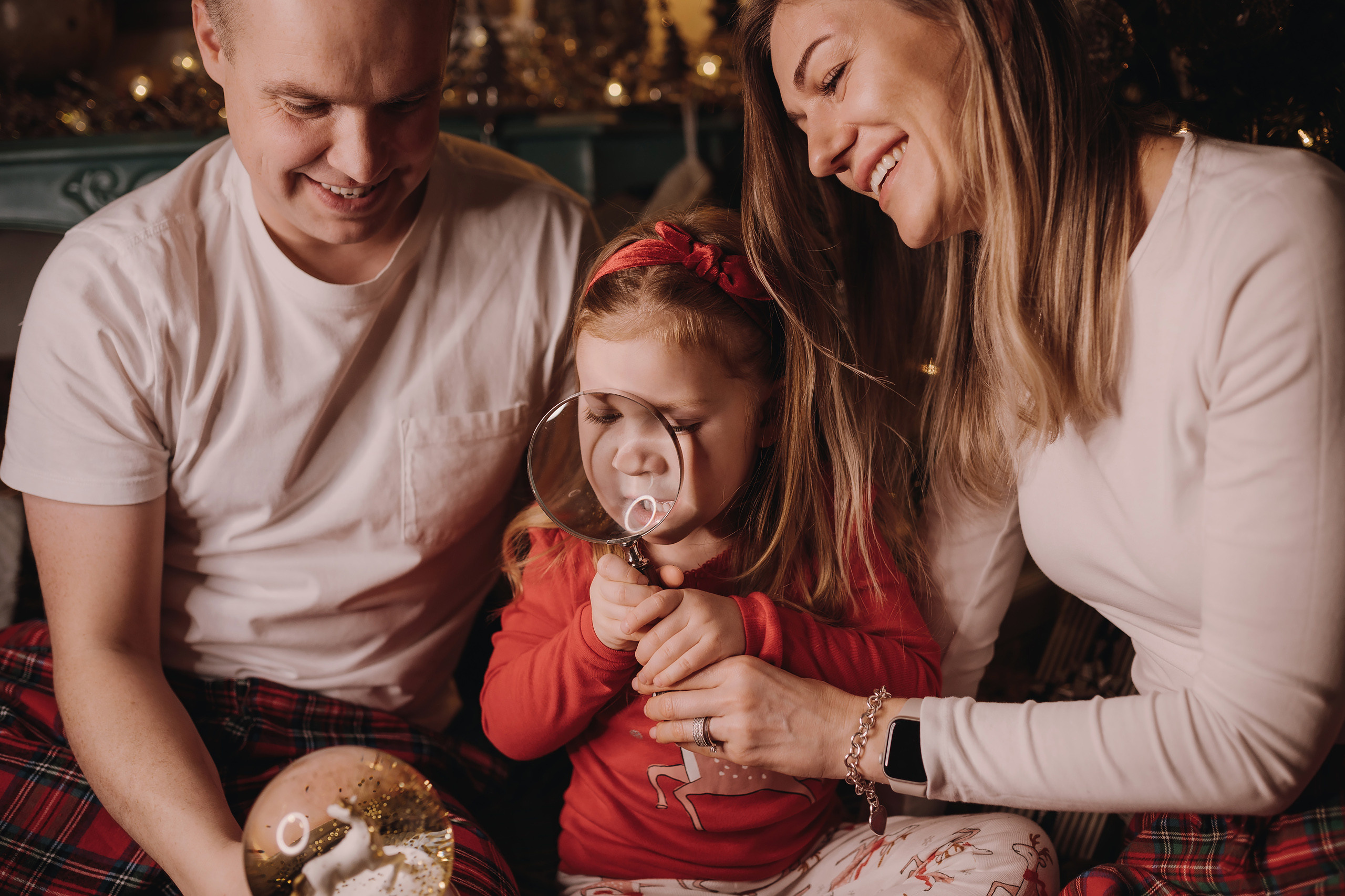 13.12.2022 Christmas Photoshoot 20. Wedding family event photographer in Chicago Nick Yushevich