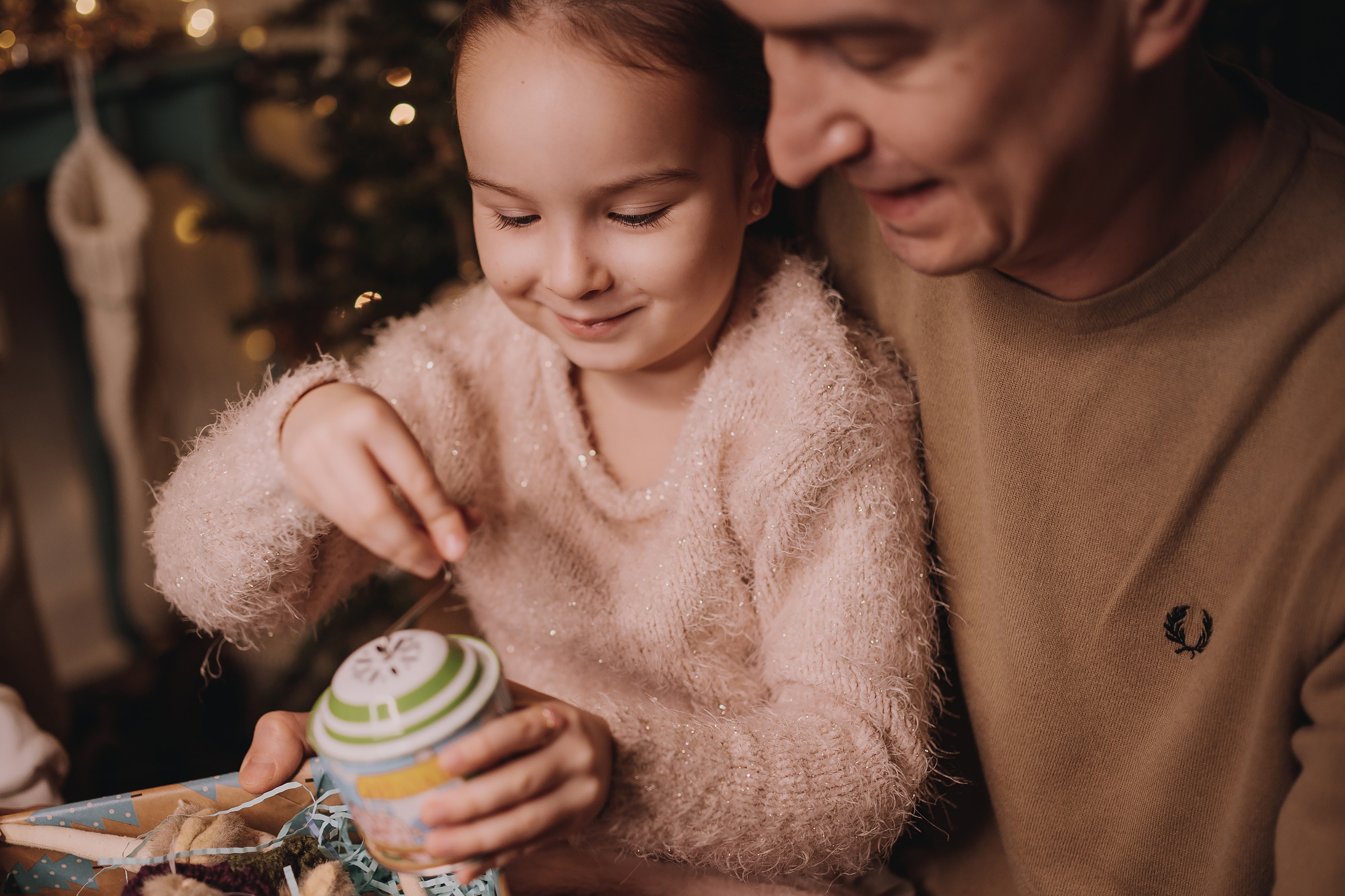 17.12.2022 Christmas Photoshoot 21. Wedding family event photographer in Chicago Nick Yushevich