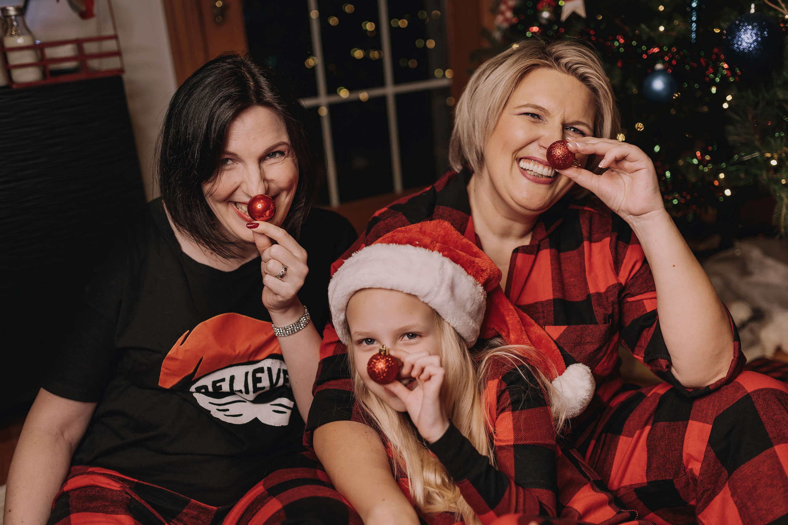 12.09.2022 Christmas Photoshoot 15. Wedding family event photographer in Chicago Nick Yushevich