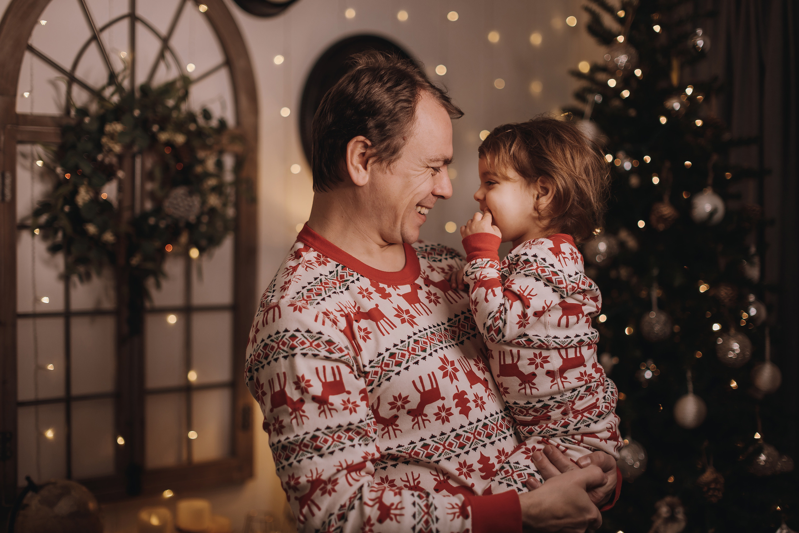 29.01.2023 Christmas Photoshoot 25. Wedding family event photographer in Chicago Nick Yushevich