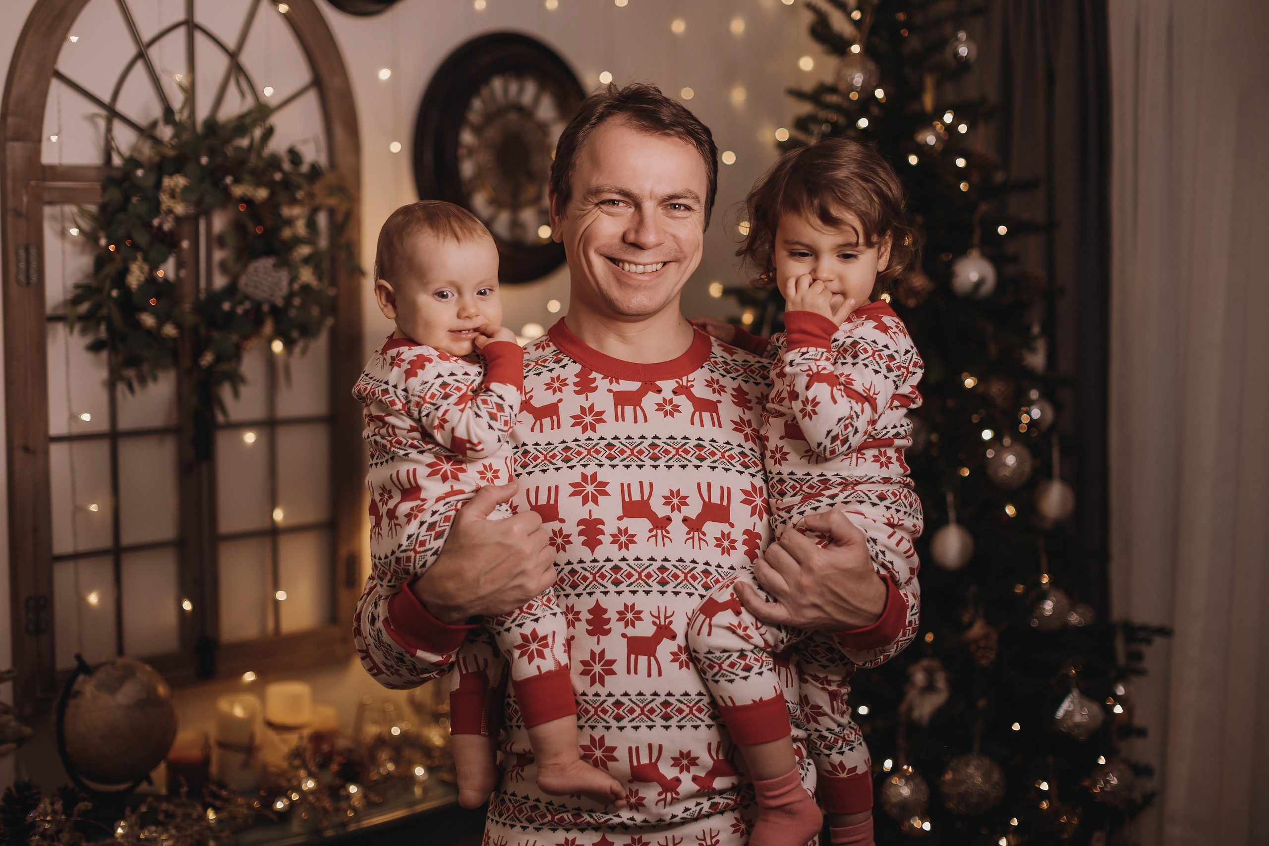 29.01.2023 Christmas Photoshoot 25. Wedding family event photographer in Chicago Nick Yushevich