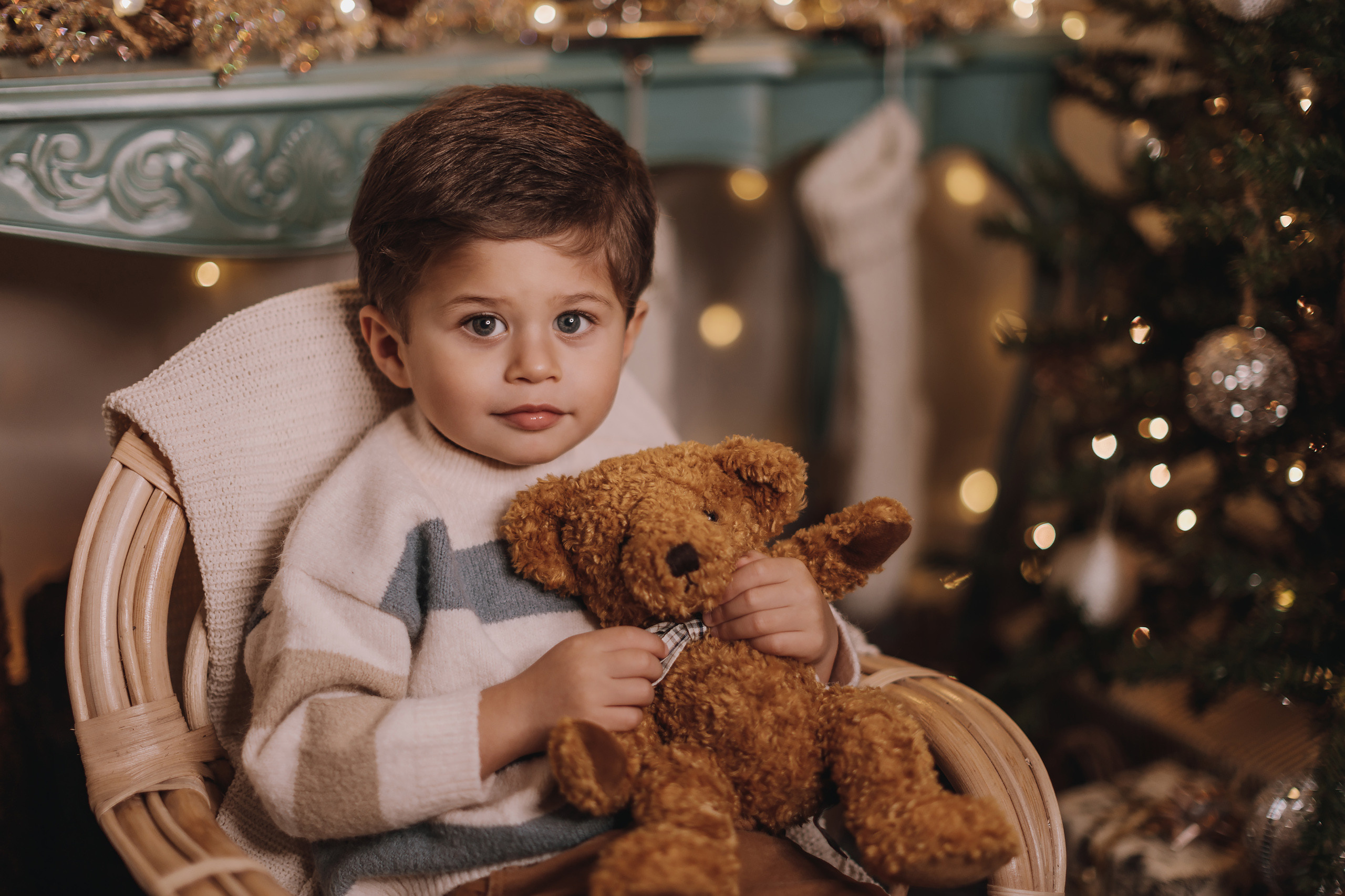 12.11.2022 Christmas Photoshoot 18. Wedding family event photographer in Chicago Nick Yushevich