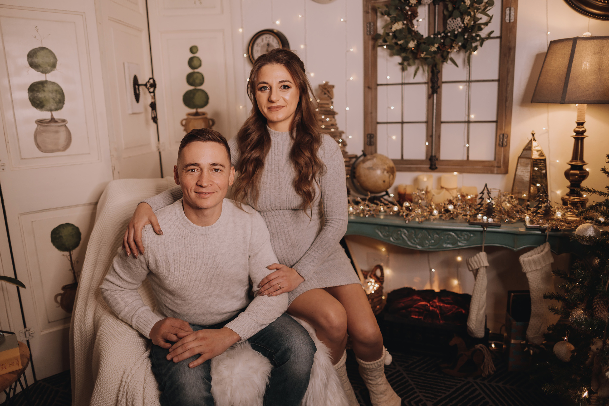 12.11.2022 Christmas Photoshoot 19. Wedding family event photographer in Chicago Nick Yushevich