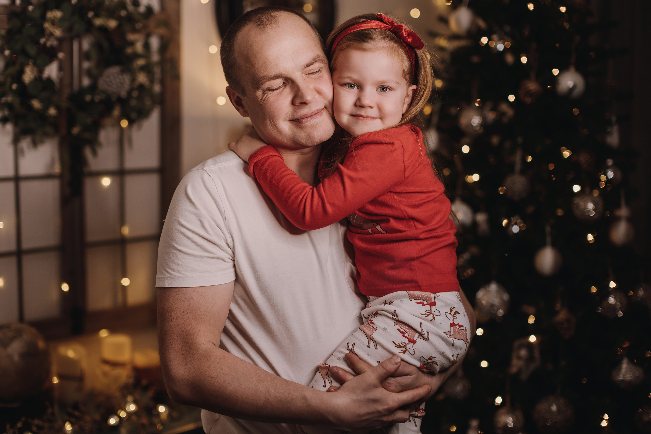 13.12.2022 Christmas Photoshoot 20. Wedding family event photographer in Chicago Nick Yushevich