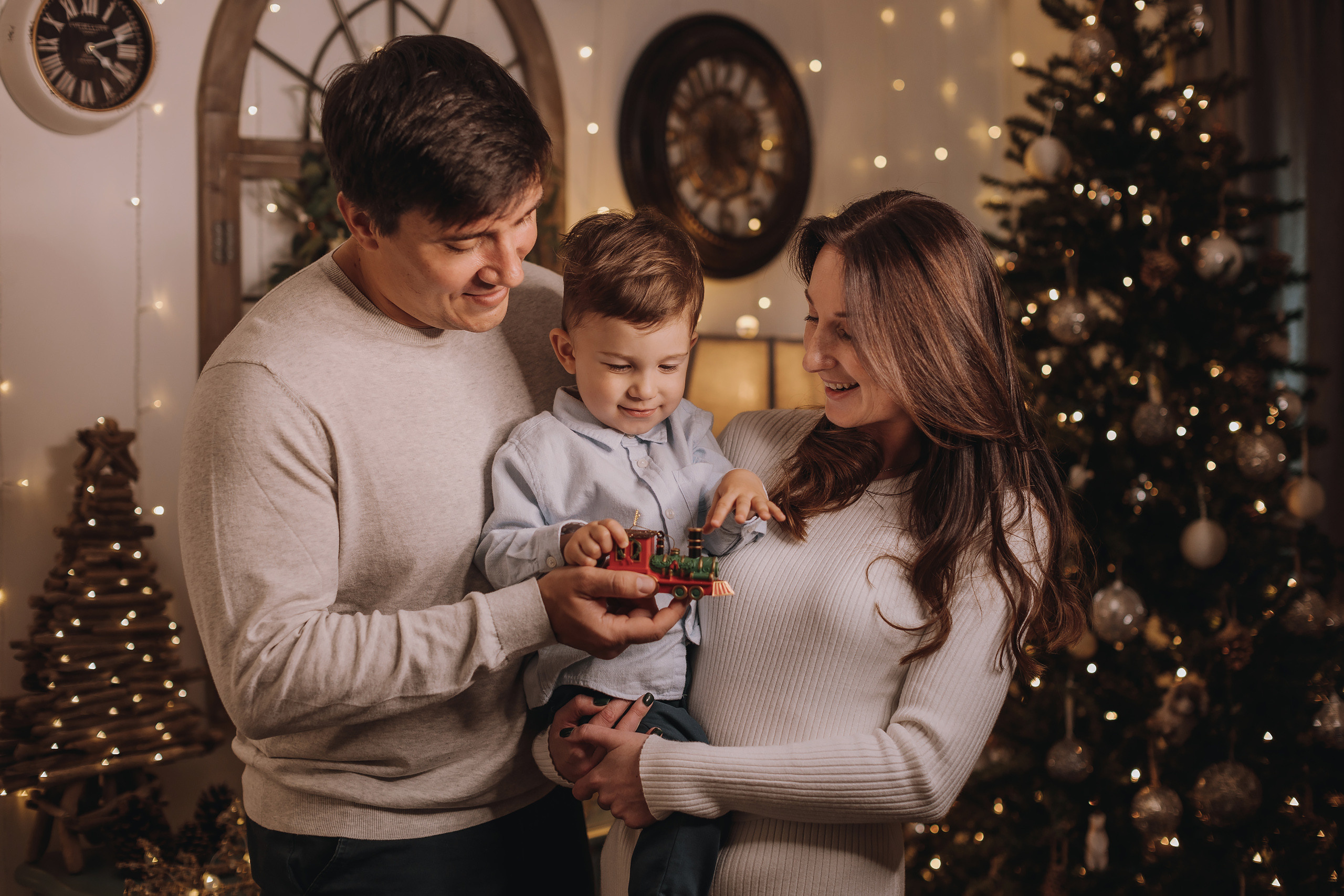 14.01.2023 Christmas Photoshoot 24. Wedding family event photographer in Chicago Nick Yushevich