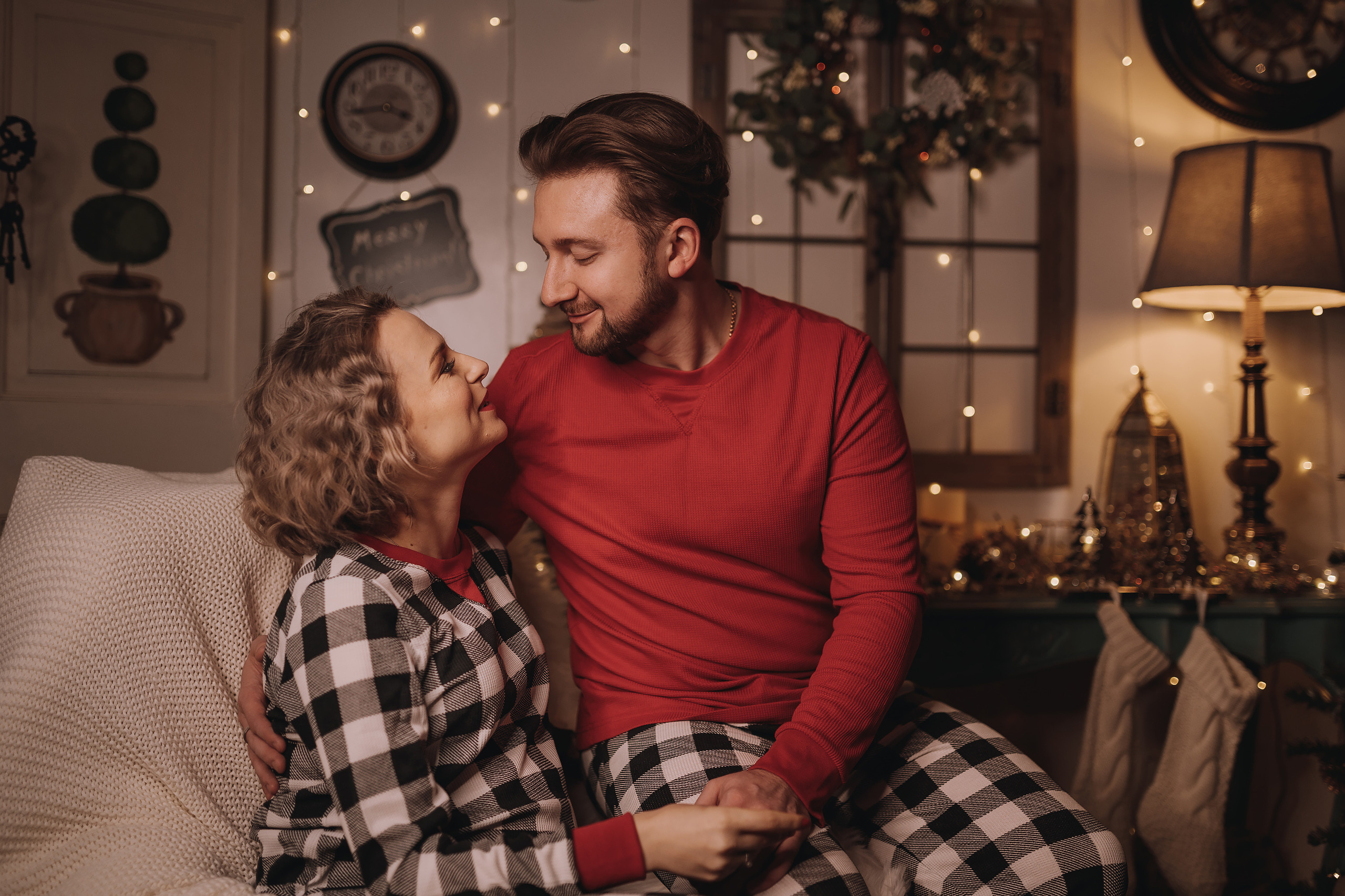 12.03.2022 Christmas Photoshoot 14. Wedding family event photographer in Chicago Nick Yushevich