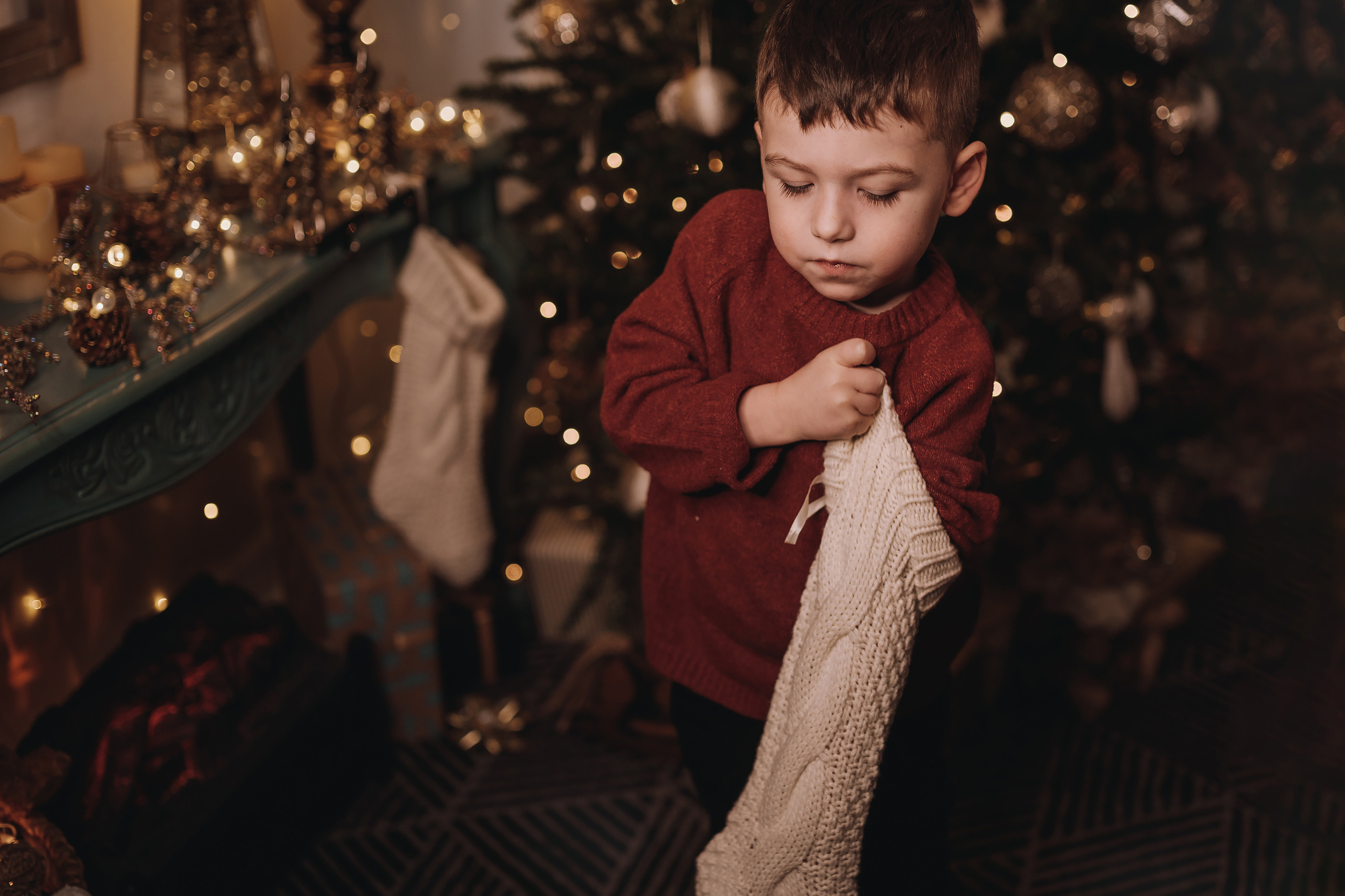 12.03.2022 Christmas Photoshoot 13. Wedding family event photographer in Chicago Nick Yushevich