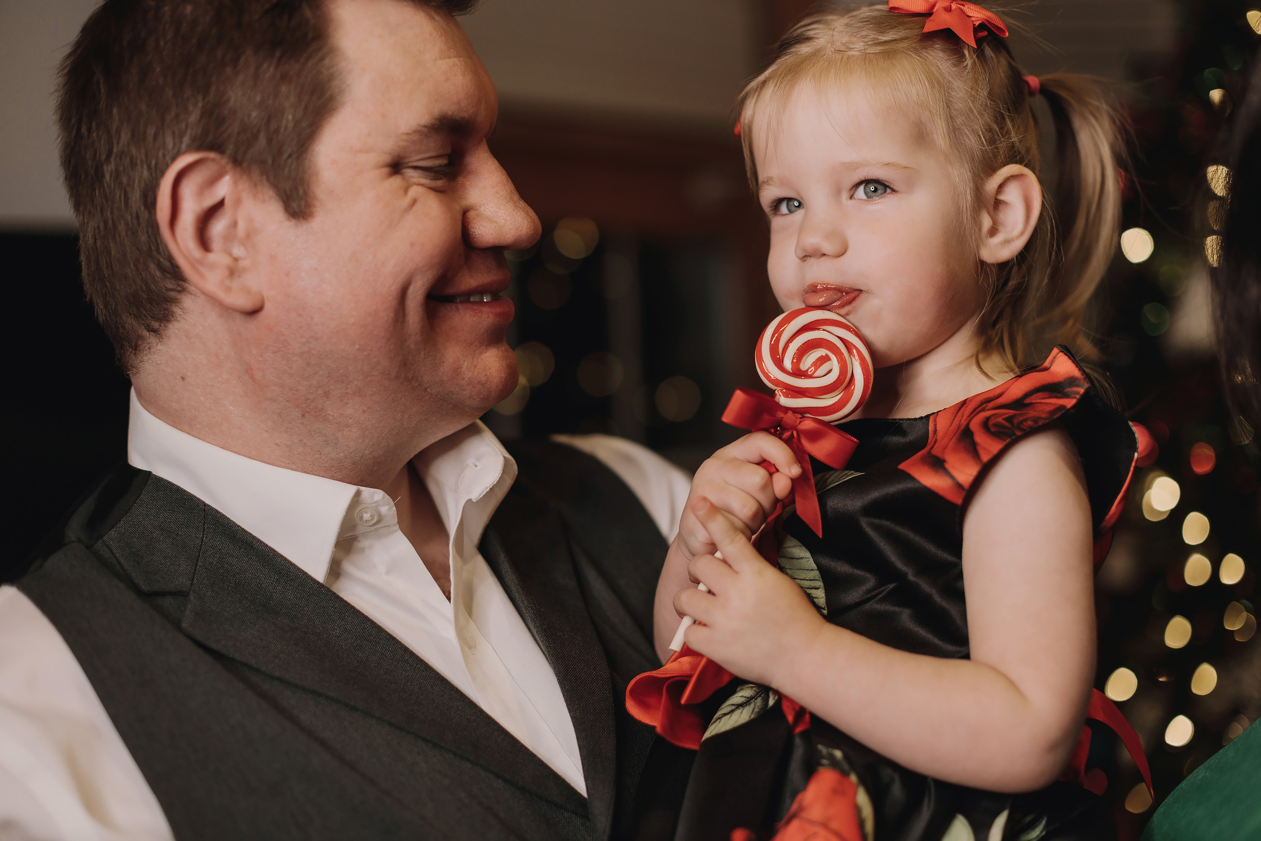 12.09.2022 Christmas Photoshoot 15. Wedding family event photographer in Chicago Nick Yushevich