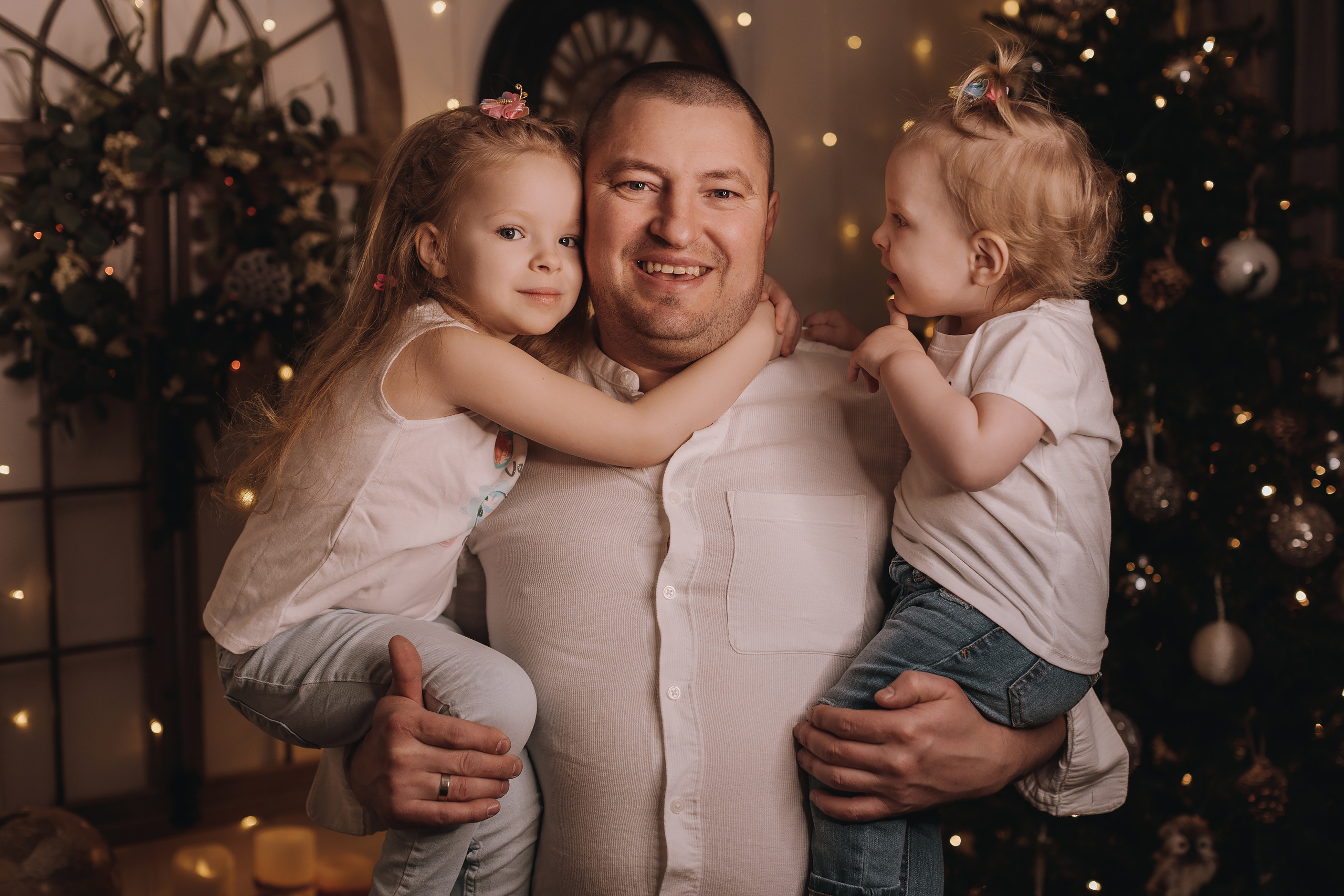 02.04.2023 Christmas Photoshoot 24. Wedding family event photographer in Chicago Nick Yushevich