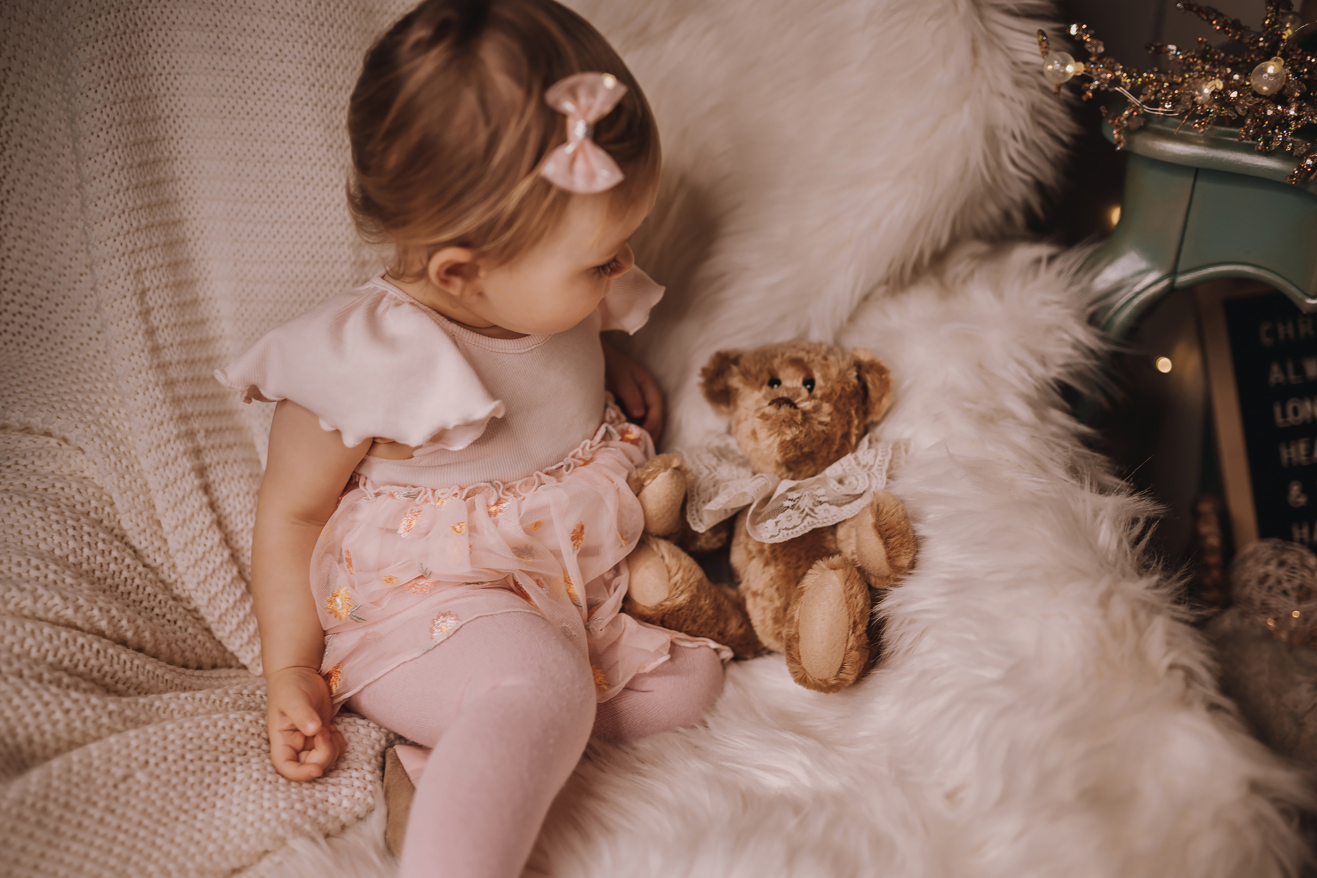 12.10.2022 Christmas Photoshoot 17. Wedding family event photographer in Chicago Nick Yushevich